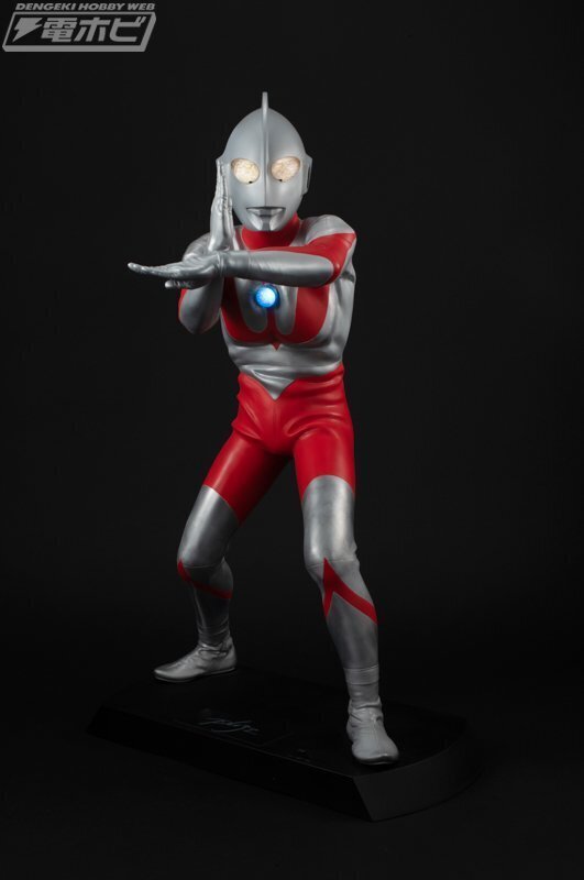 ウルトラマン』Cタイプスーツを徹底再現したメガハウスの ウルトラマン』Cタイプスーツを徹底再現したメガハウスの