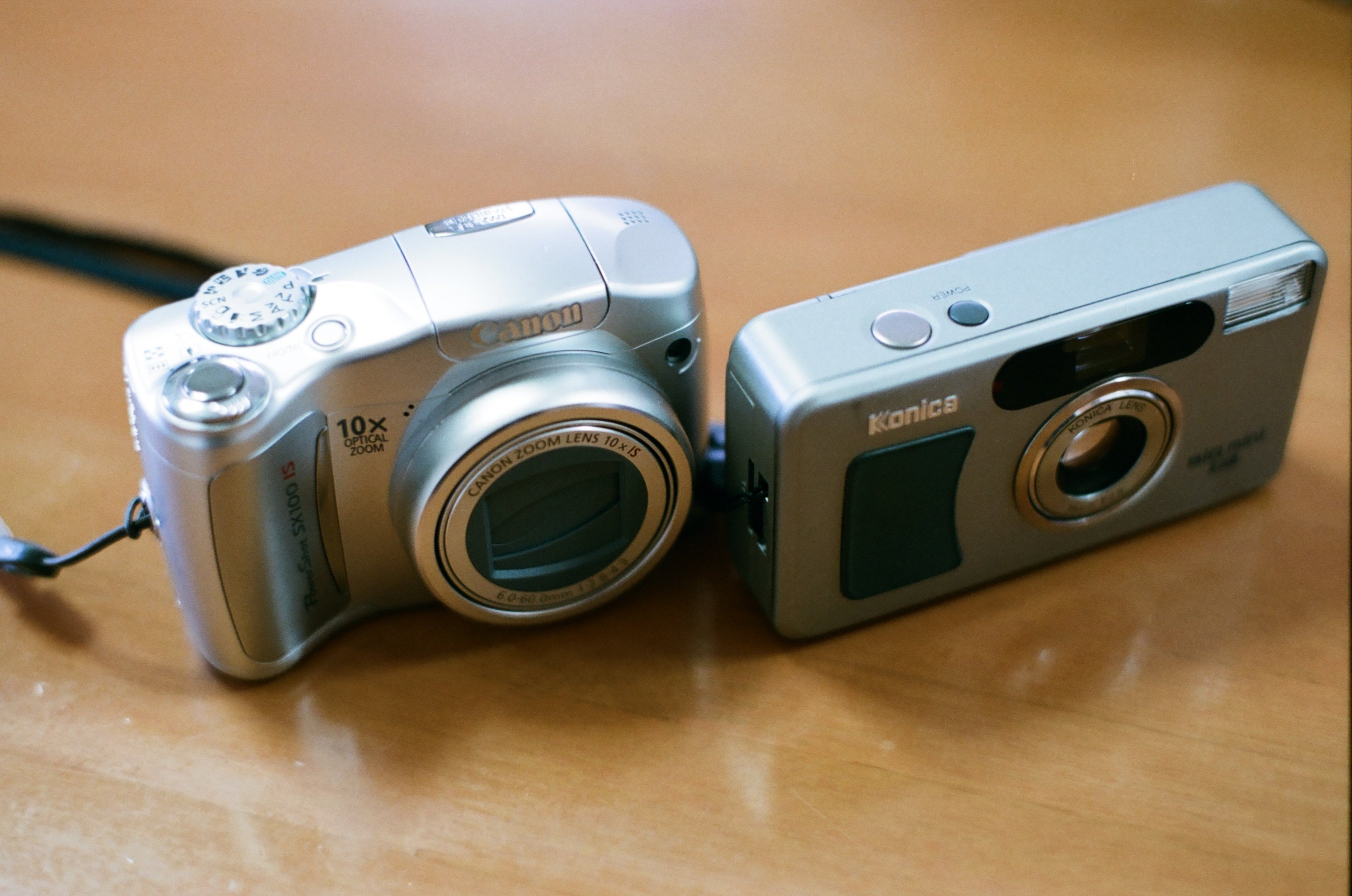 20241002 PENTAX MZ-5に50mmのレンズを付けたものが丁度良い