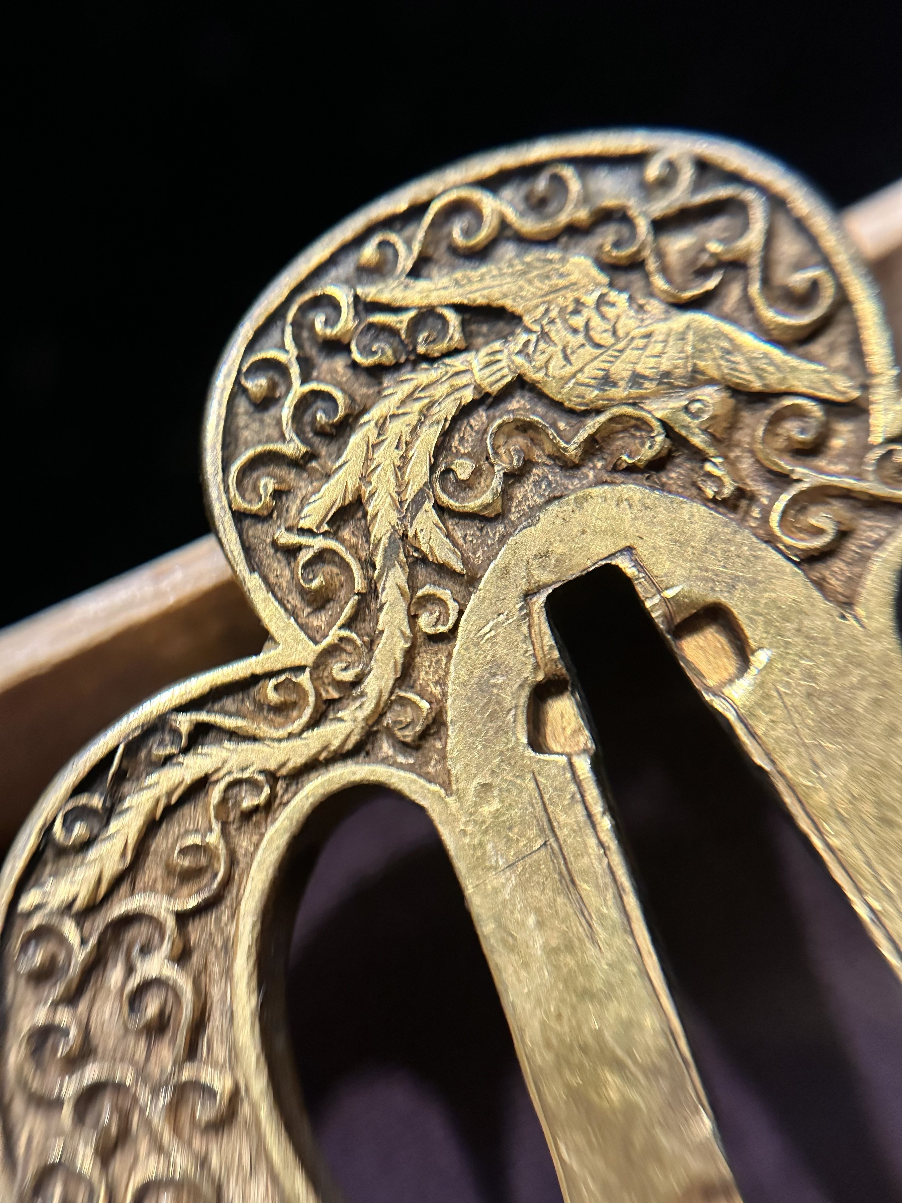 目的もなくただ何となく鐔鑑賞｜刀箱師の日本刀ブログ 中村圭佑