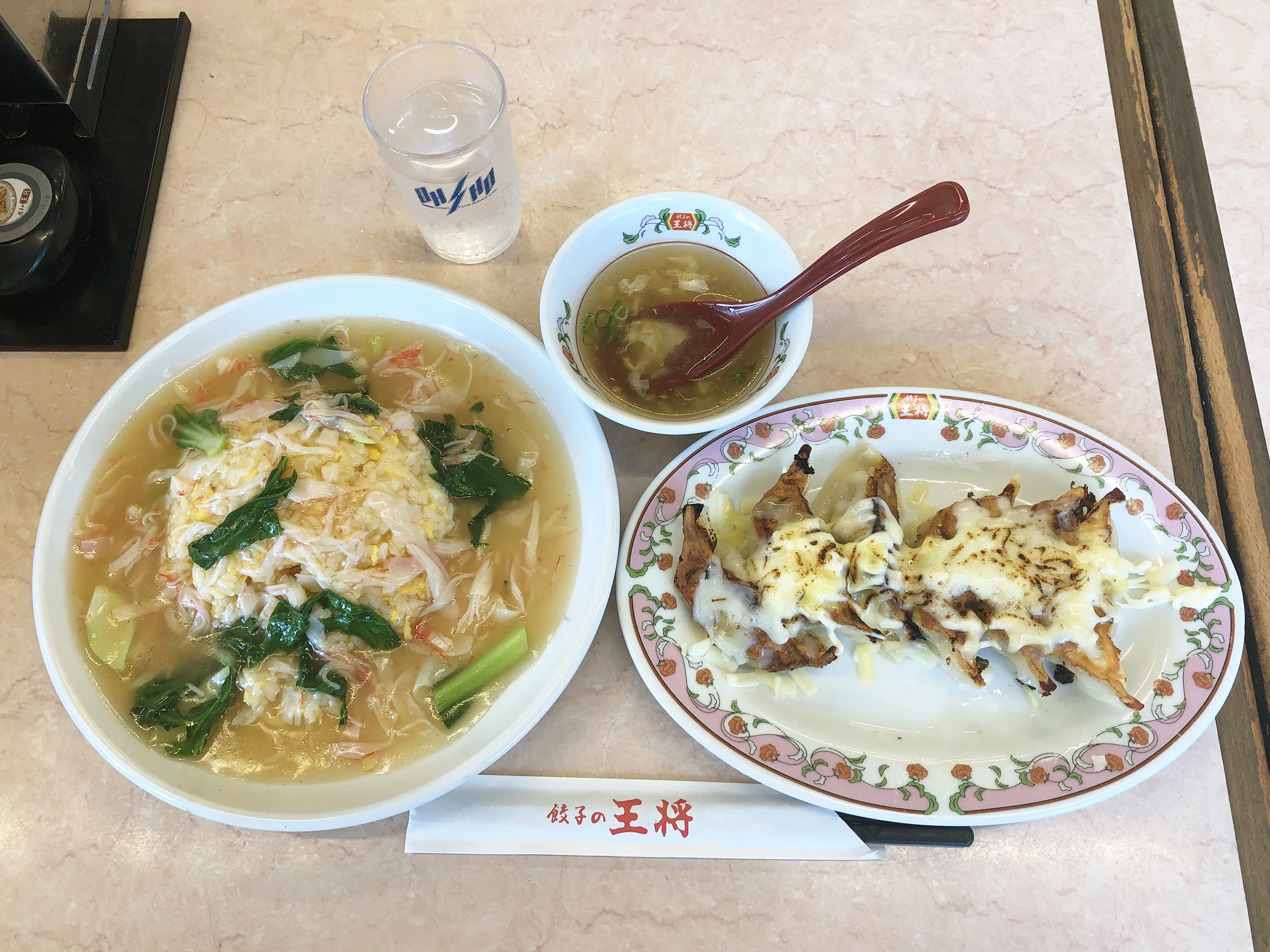 餃子の王将》 でメニュー数 日本一を誇った宝ヶ池店に異変?!｜Jumpei
