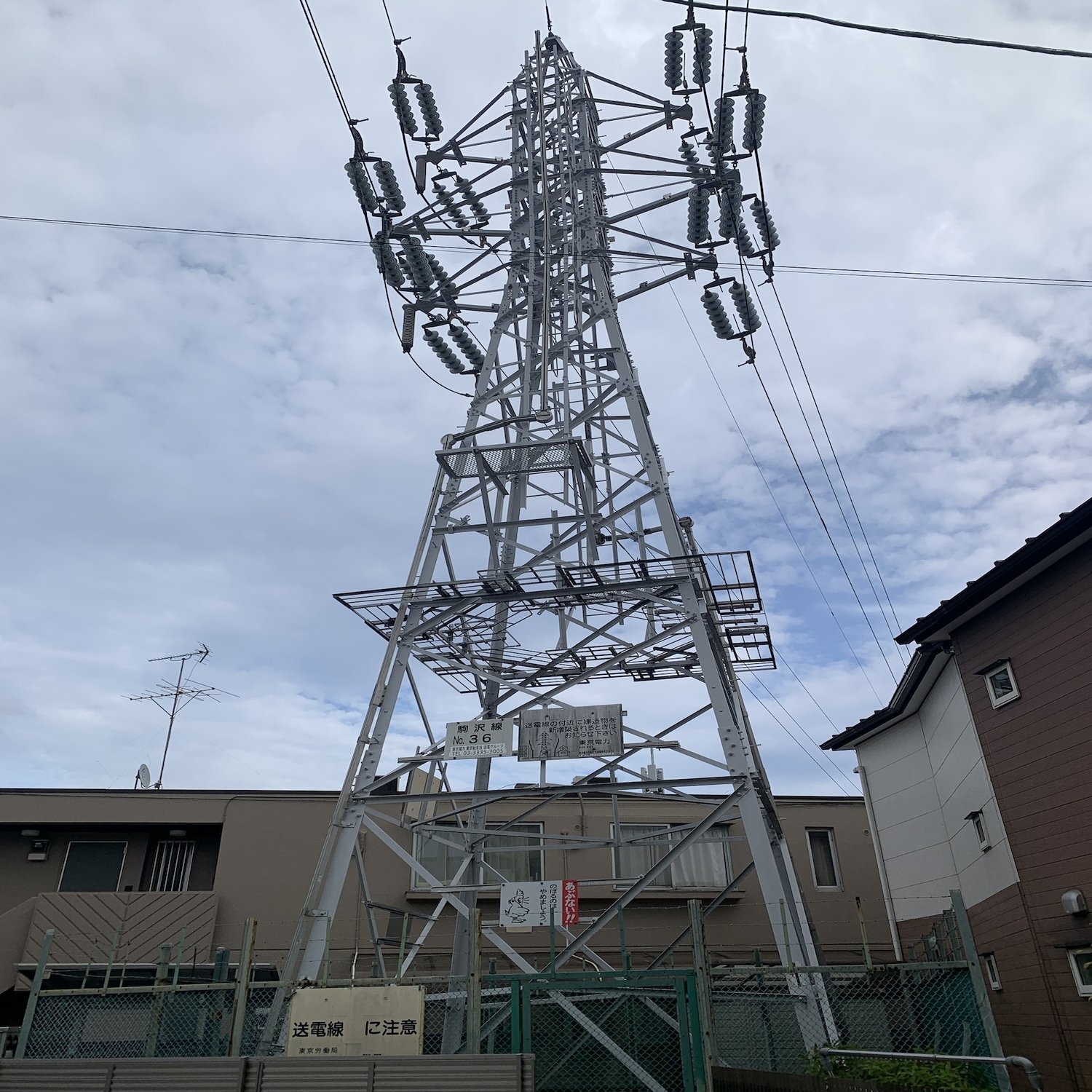 鉄塔駒沢線｜wakufactory (OE Waku)