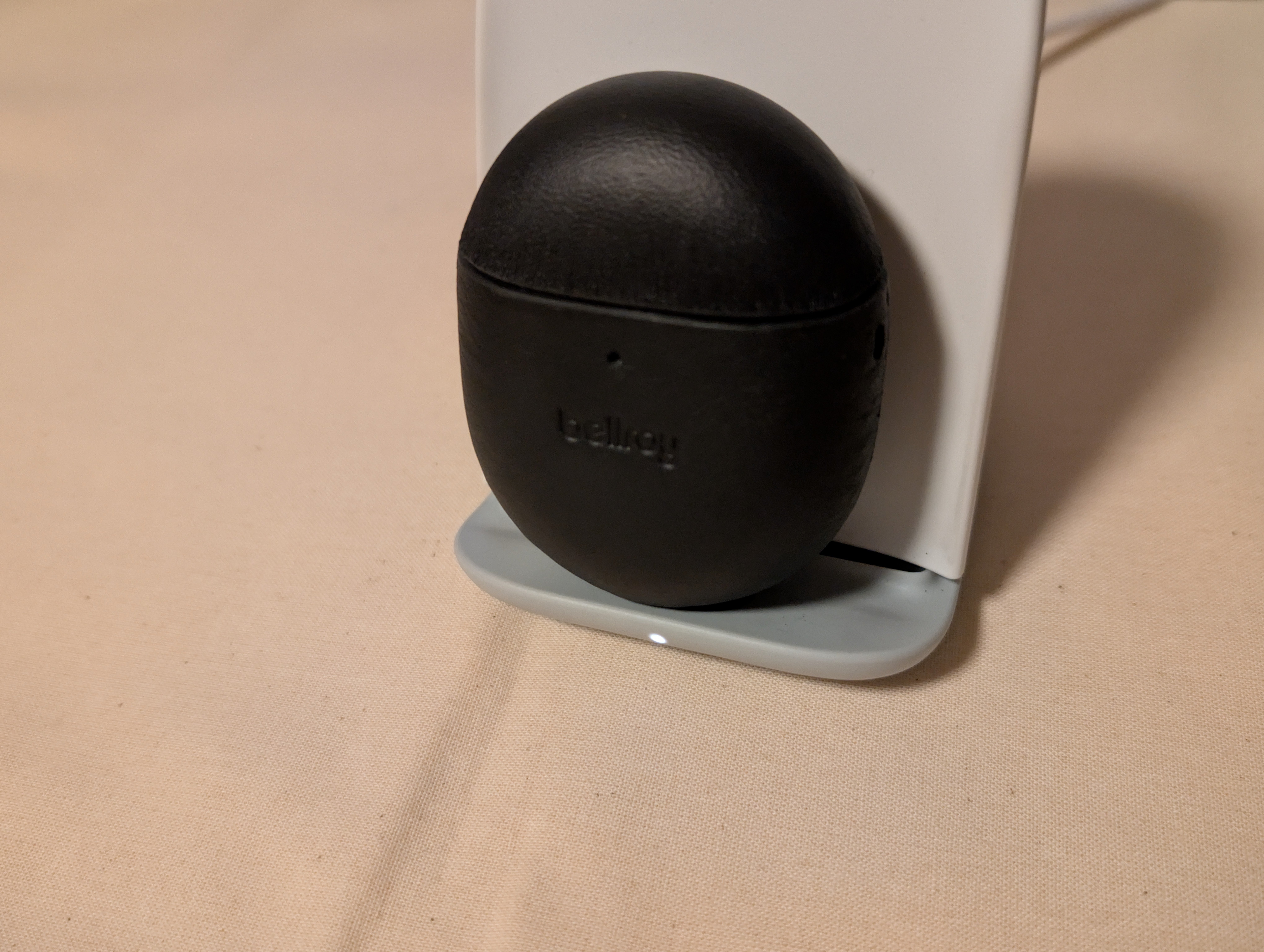 ガジェット】Bellroy - ベルロイのGoogle Pixel Buds Pro2用レザー