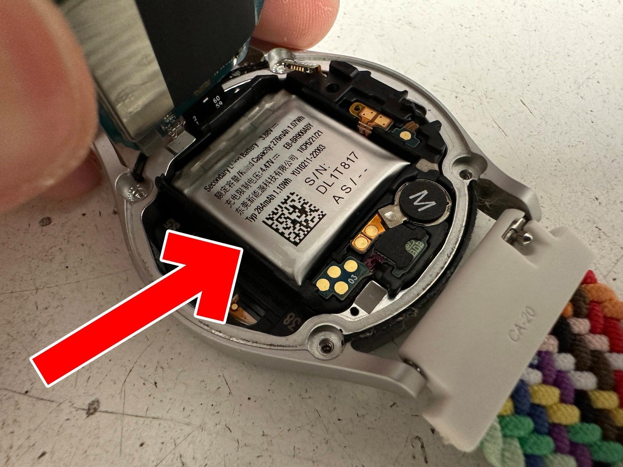 Galaxy Watch5のバッテリー交換で充電持ちが改善！電池残量がすぐ減る