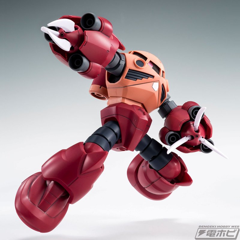 アッグ、アッグガイ、ジュアッグ、ゾゴックの特徴を融合させた両腕部を