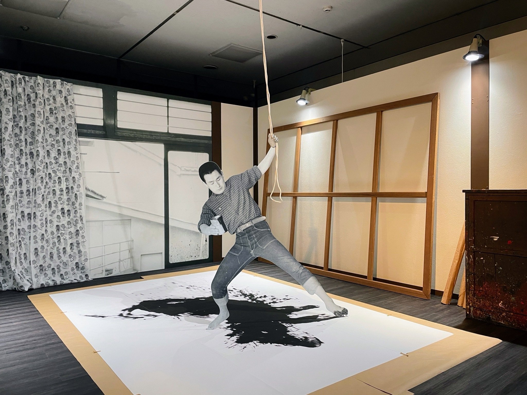 生誕100年 白髪一雄展 「行為にこそ総てをかけて」：1／尼崎市総合