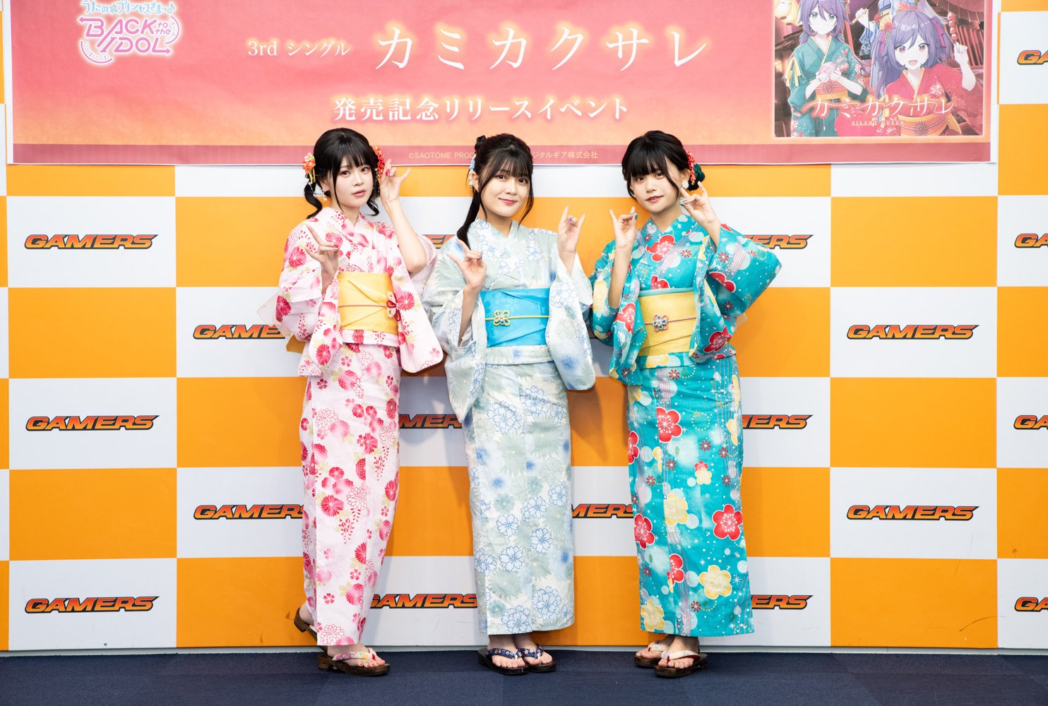 予約商品】ピュアホワイトスプリットスリーピース水着 – Belchic