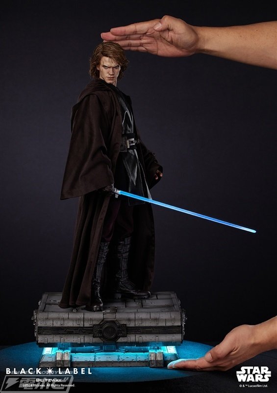 師弟対決前の緊張感を圧倒的造形で再現!『スター・ウォーズ 師弟対決前の緊張感を圧倒的造形で再現!『スター・ウォーズ