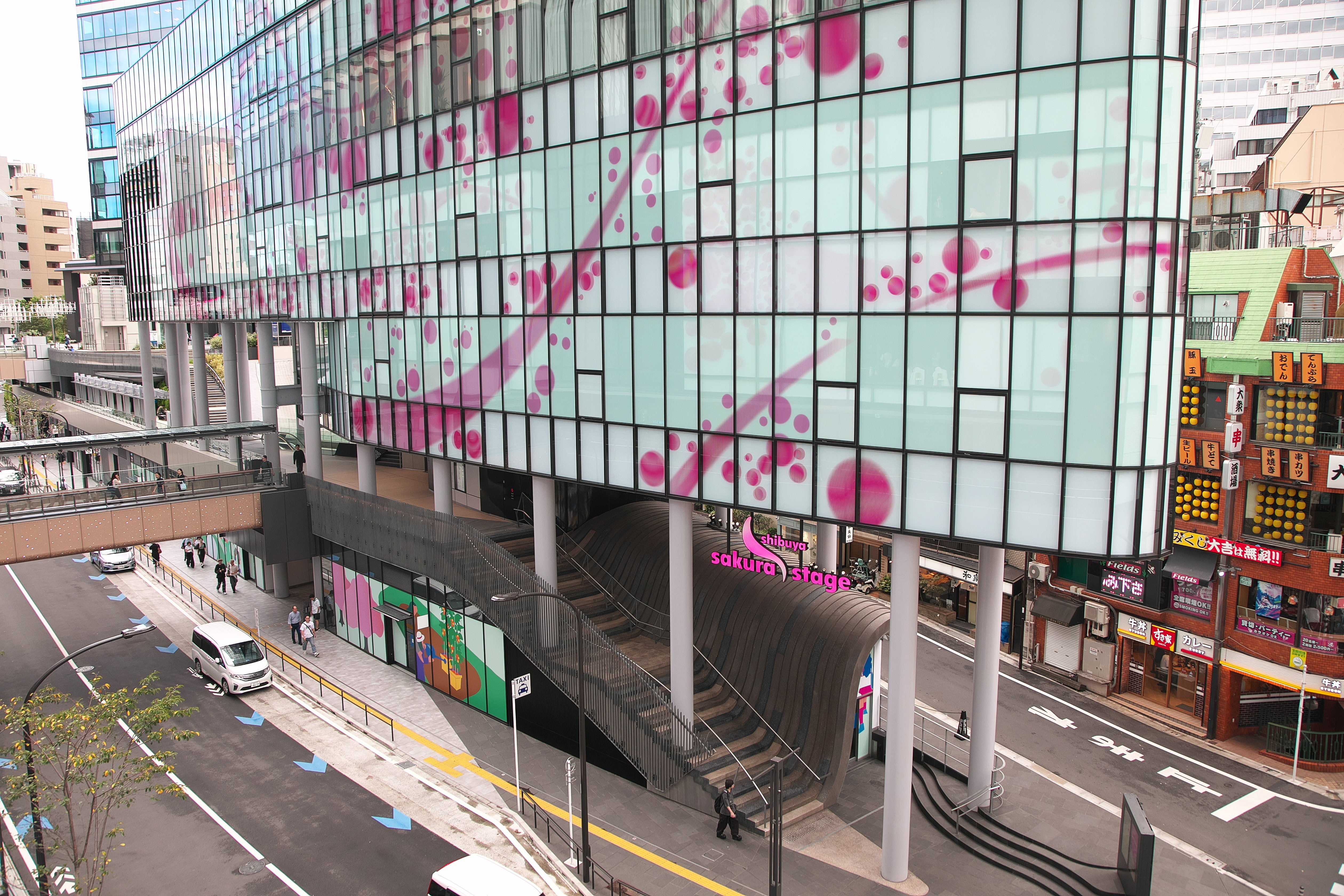 渋谷さくらみこステージ初日に行った話｜surround