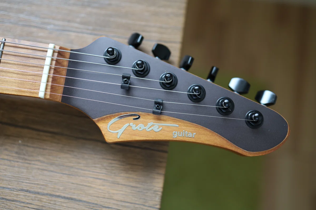 また面白そうな安ギターを発見…Grote GR-Standard-S(前編)｜Croquette 