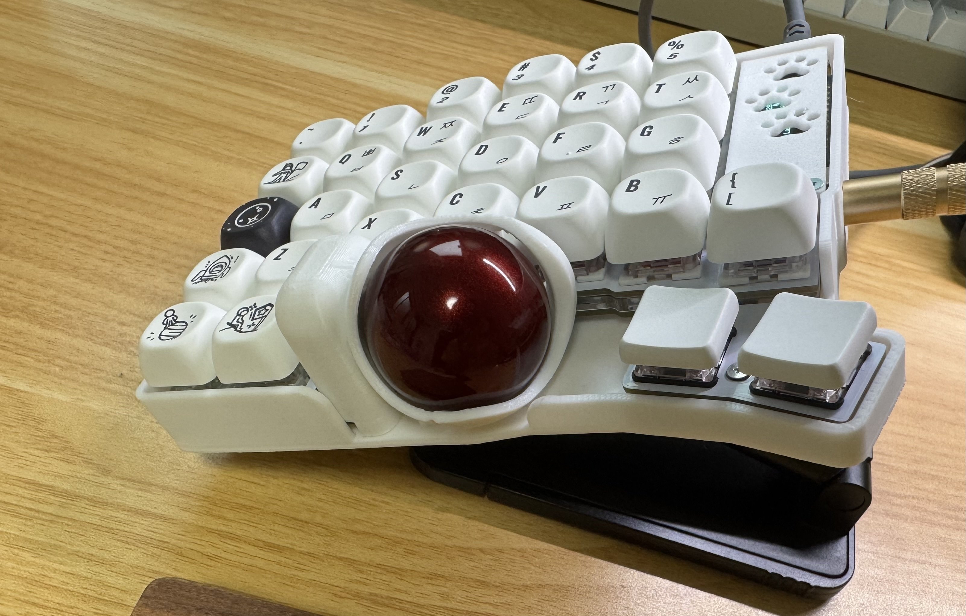 Keyballのトラボケースをベアリングにしよう｜Naoki |電電猫猫