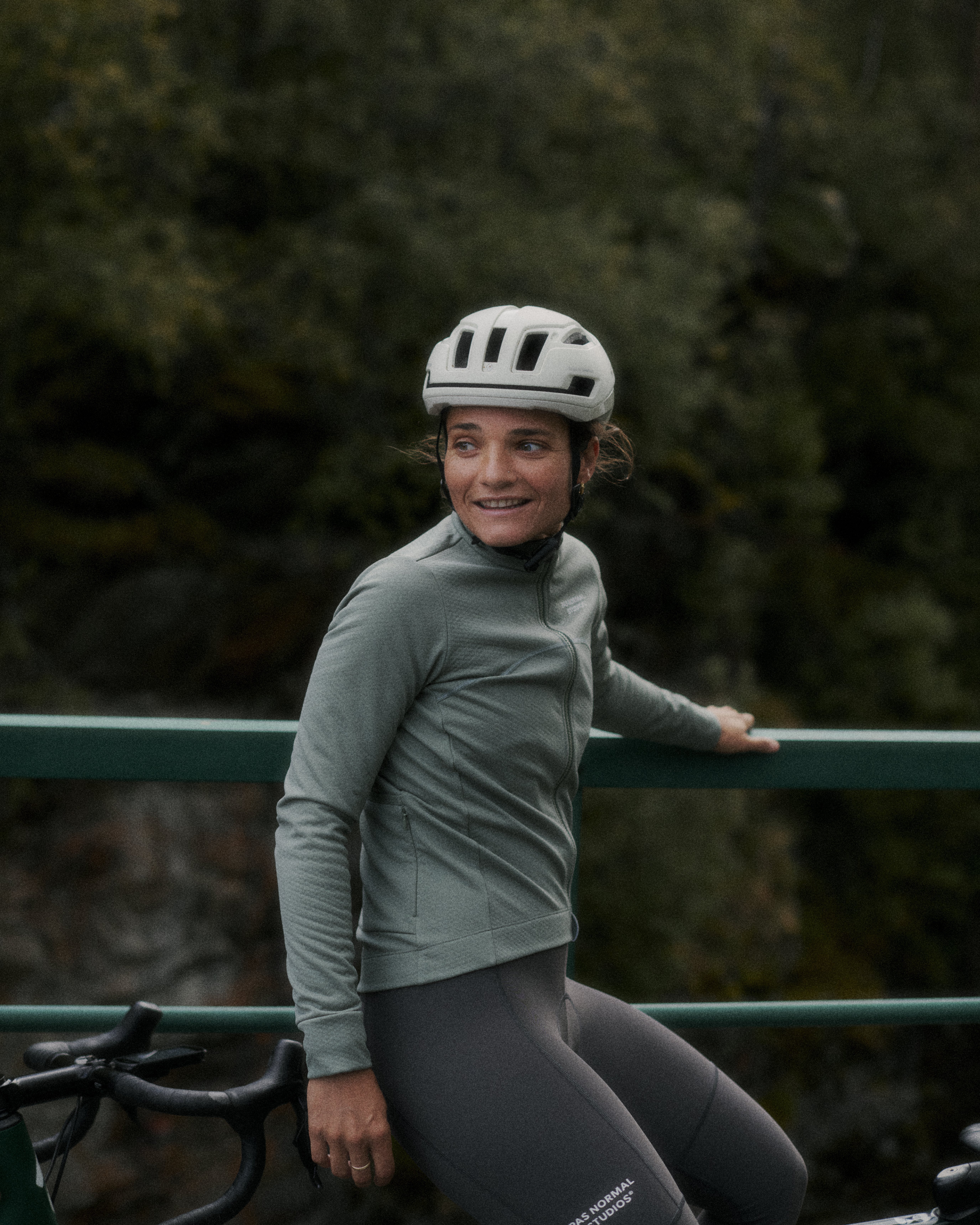 PAS NORMAL STUDIOS/モデル着用ウェア紹介②｜RAPPORT | MAGNET