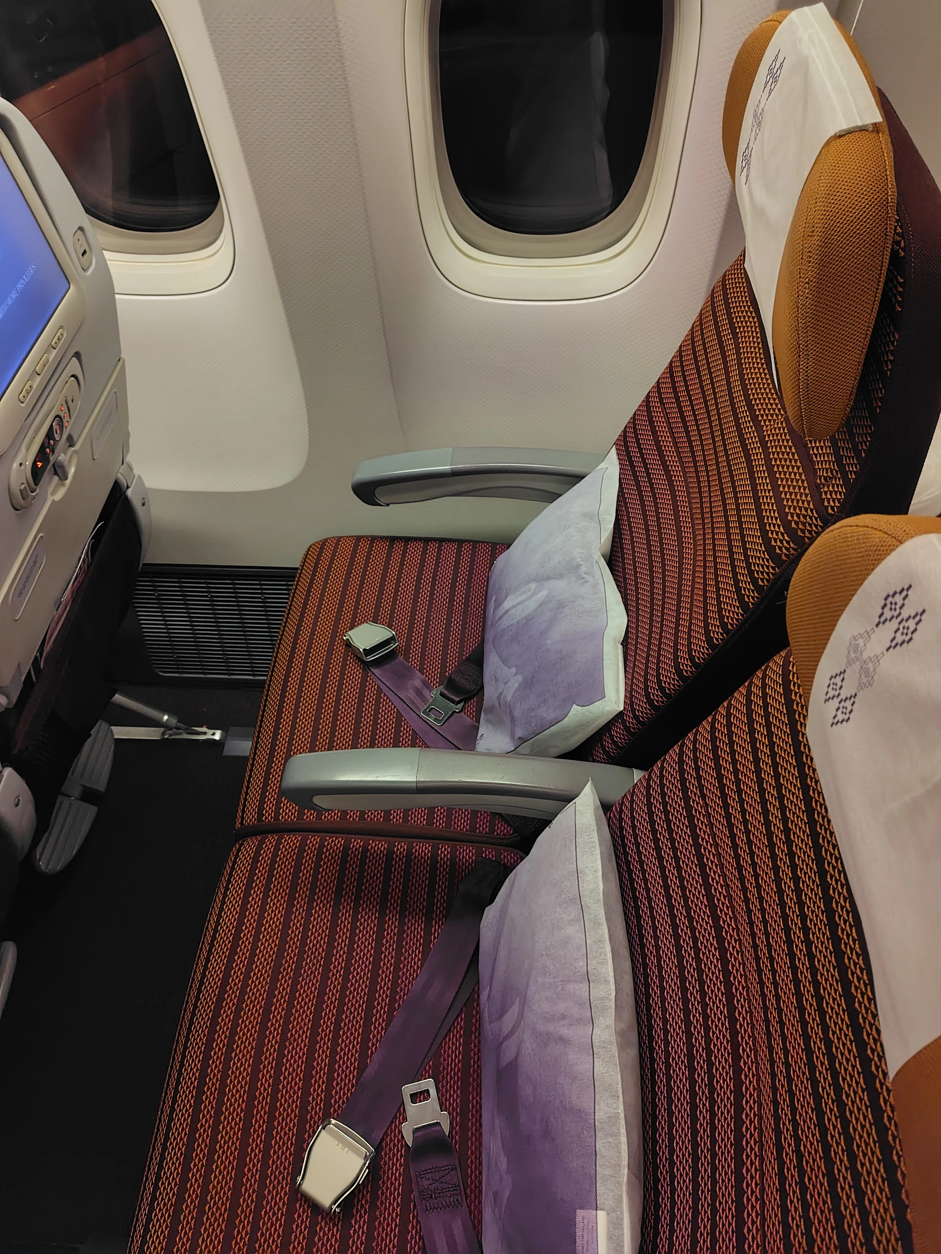 タイ航空のB777-300ERでバンコクに飛んだ｜Skyward