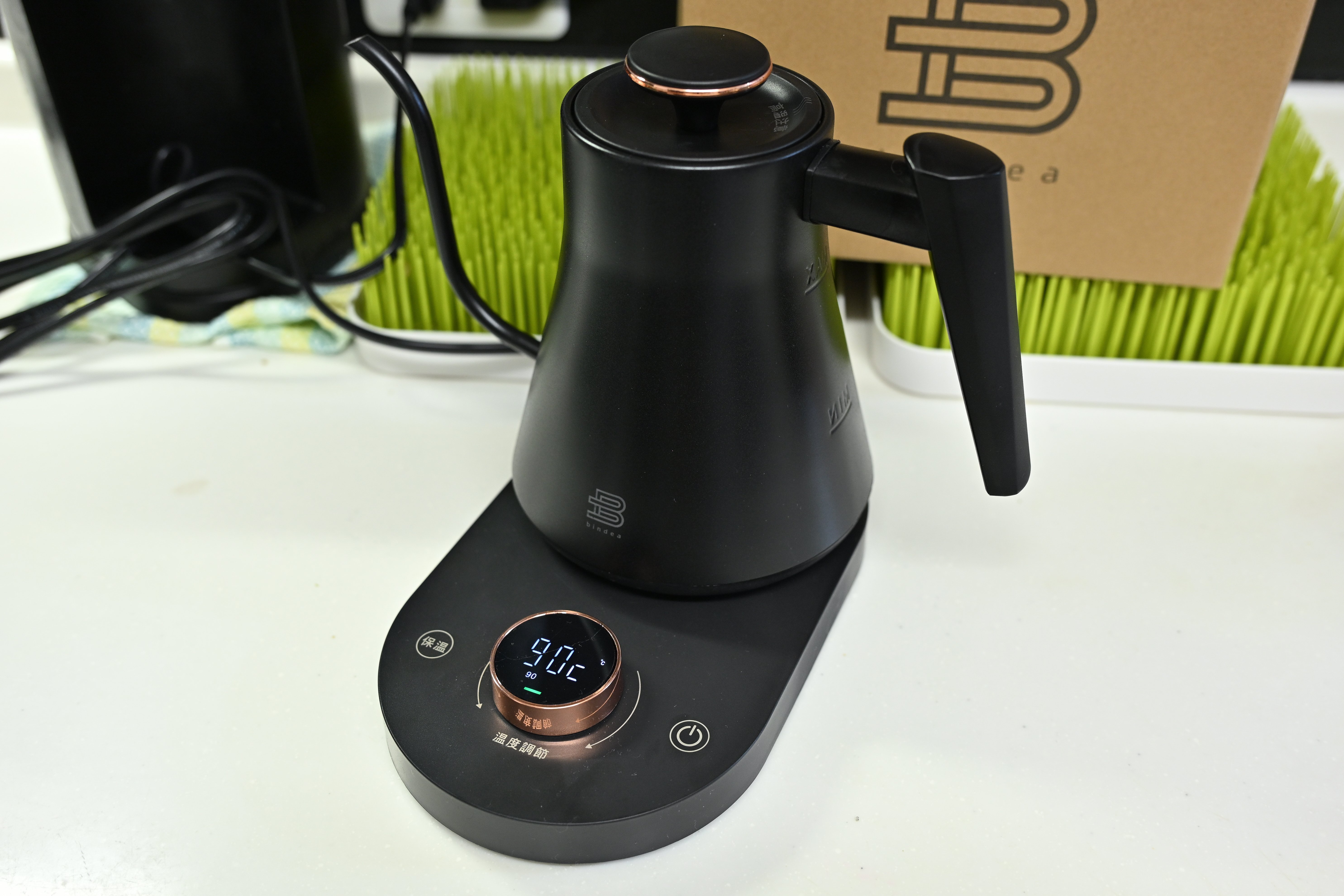 bindea 電気ケトル bktr-100 新品】bindea 電気ケトル北欧bktr-100