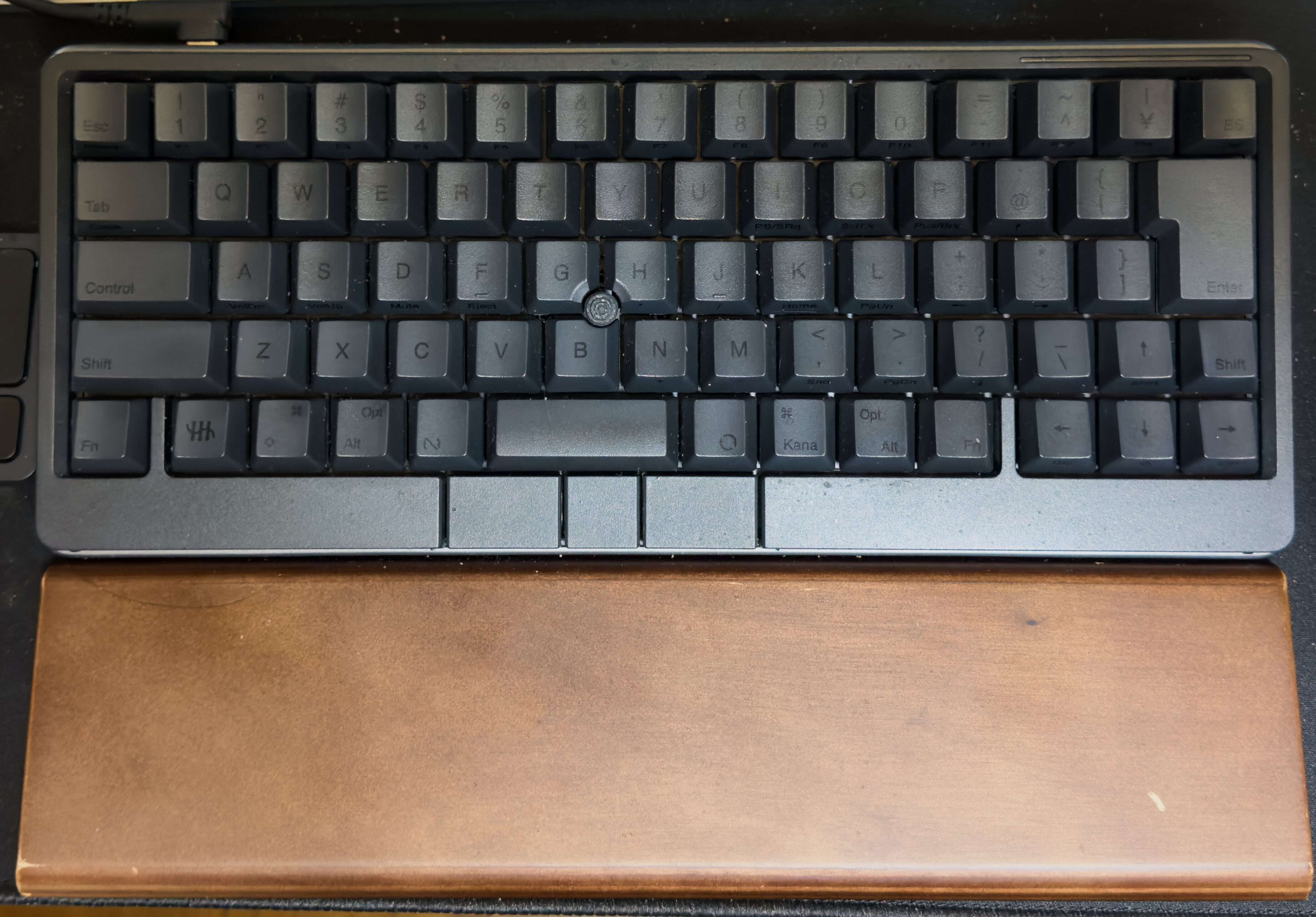 HHKB Studio日本語配列用キートップ:雪・黒刻印を購入しました HHKB Studio日本語配列用キートップ:雪・黒刻印を購入しました