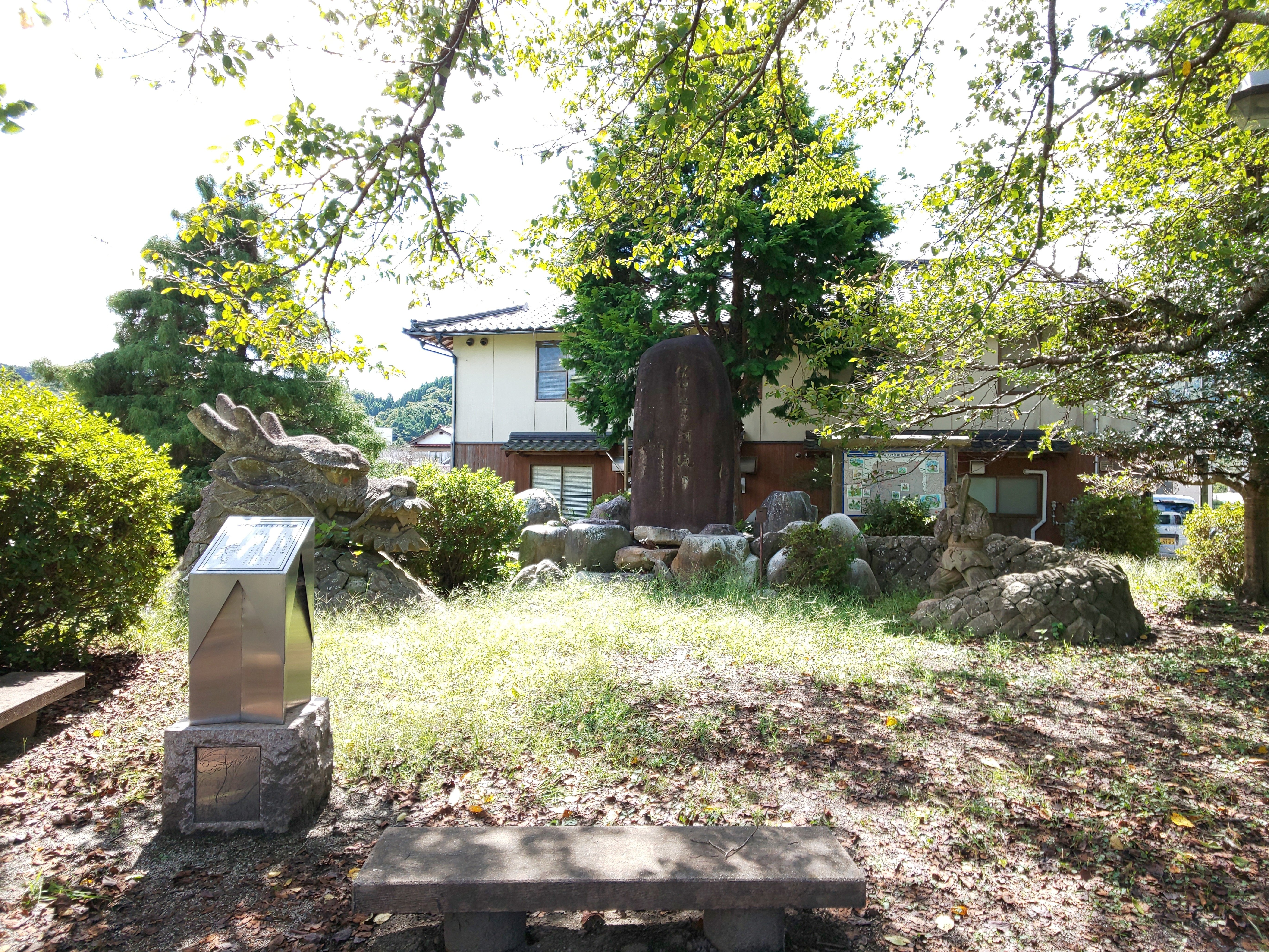 島根旅（雲南市）オロチ伝説①] 八岐大蛇公園・天が淵 ｜あずさ