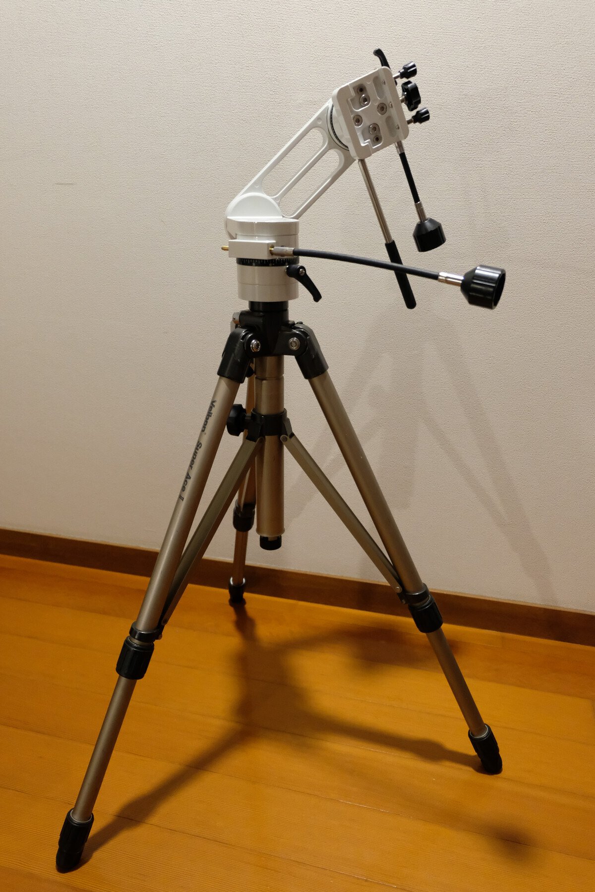 Velbon Super Ace三脚 中古
