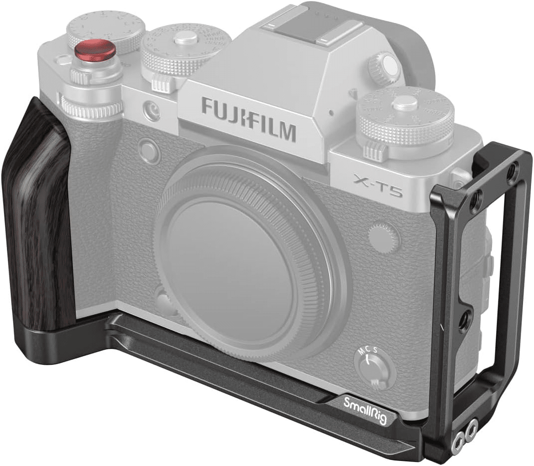 X-T5におすすめのアクセサリー7選 持っておくと便利なアイテムを X-T5におすすめのアクセサリー7選 持っておくと便利なアイテムを