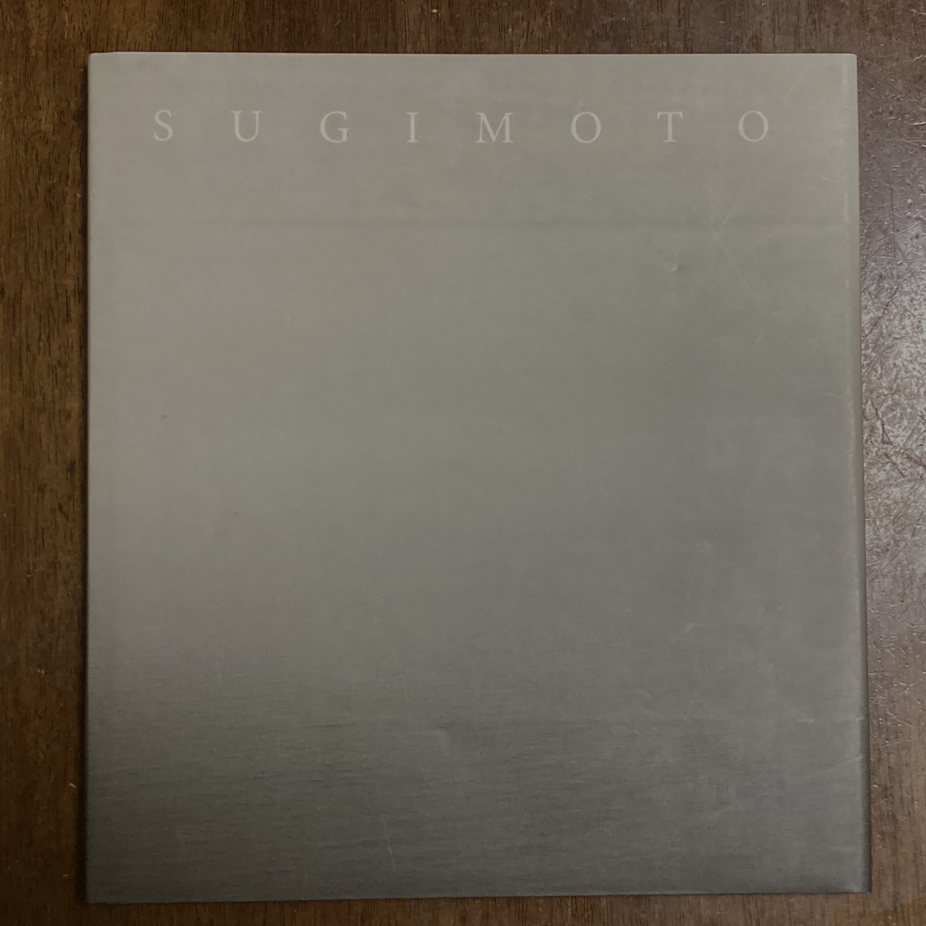 杉本博司「Sugimoto」展 1996年 ハラ ミュージアム アーク（群馬）｜a.n