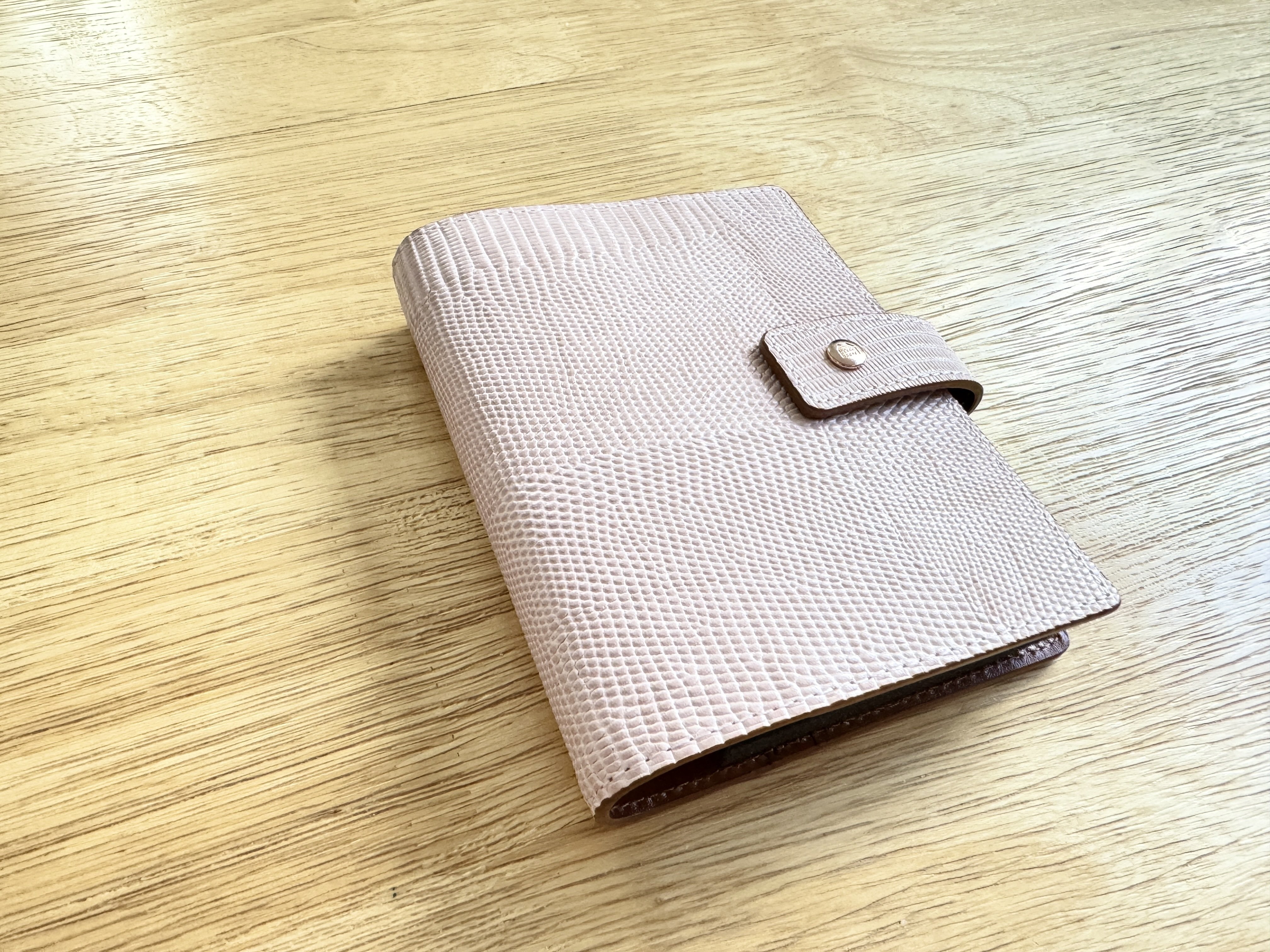 システム手帳は自分を高めてくれる。愛らしく気品漂う
