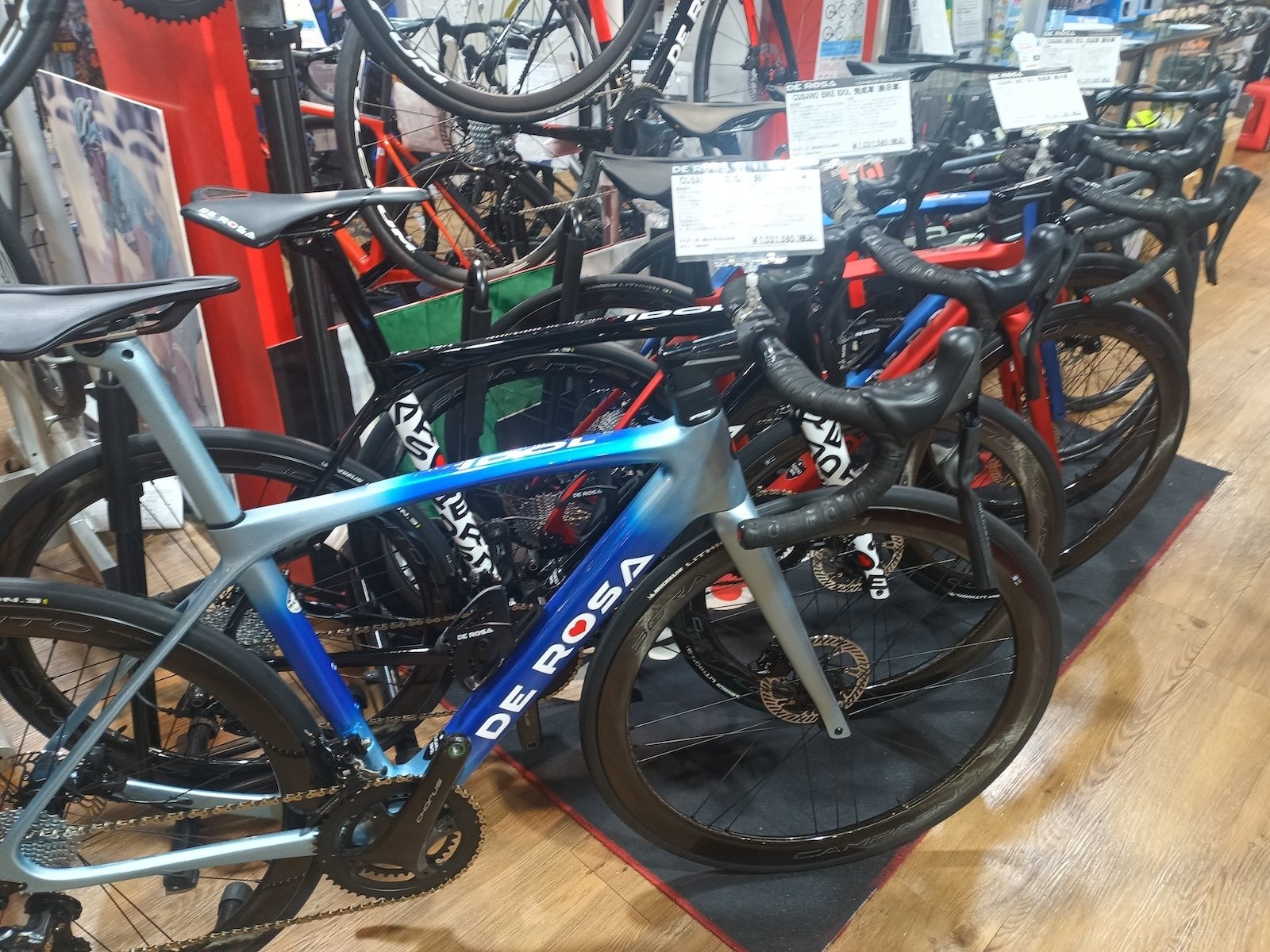 うみさん専用 特別仕様 世界に一台のカラー TIME ロードバイク カーボン CW