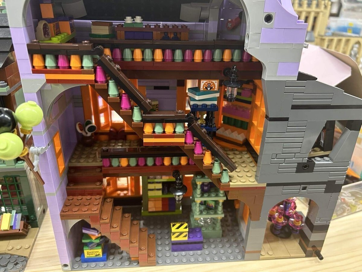 LEGO ハリーポッター 75978 ダイアゴン横丁｜YOSHINANI, Inc