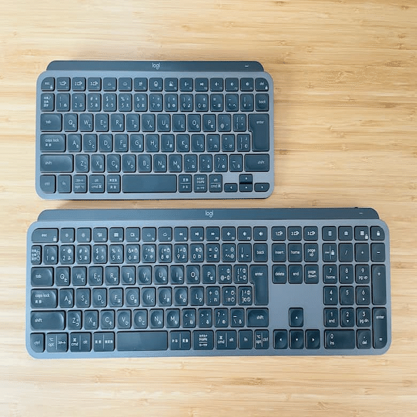 logicool MX KEYS MINI 日本語配列 MX KEYS mini レビュー。打鍵音も動画で。使いやすいキー配列。卓上