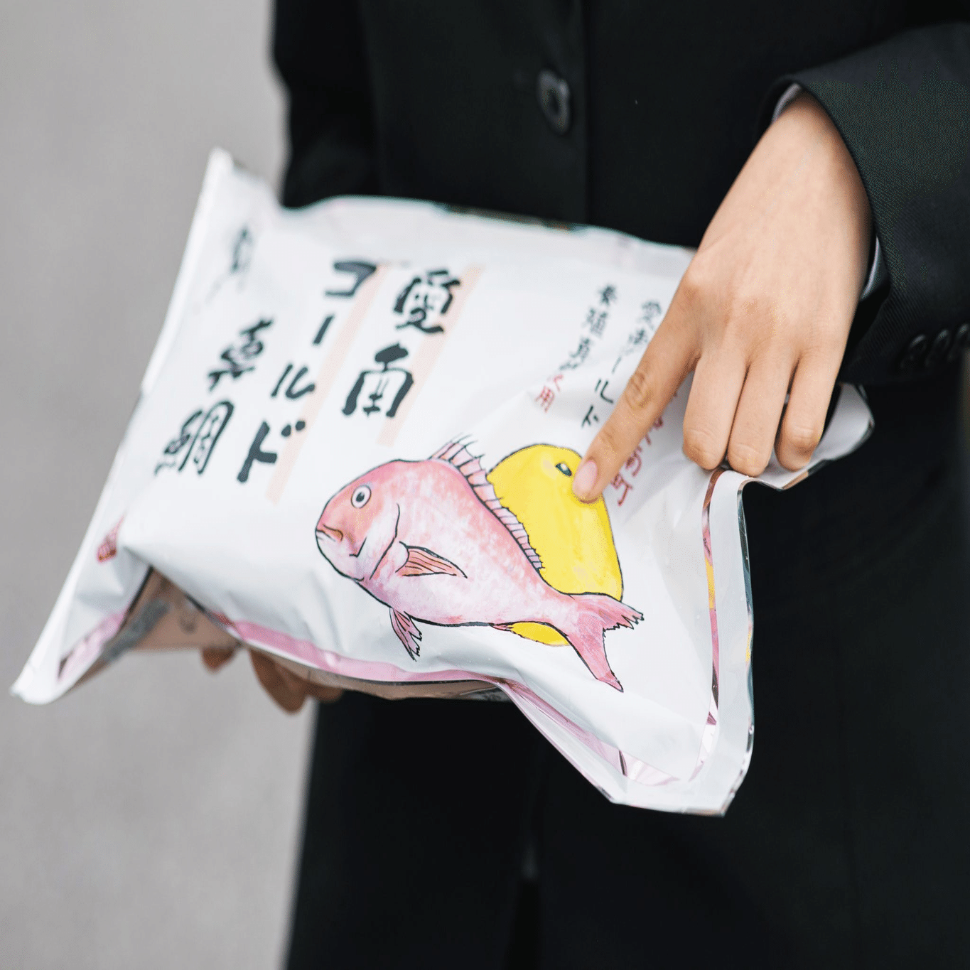 開運⭐︎鯛⭐︎鋳物⭐︎金属 楽天市場】【徳力本店 公式】[純金製 触れる置物 おめで鯛]純金 K24