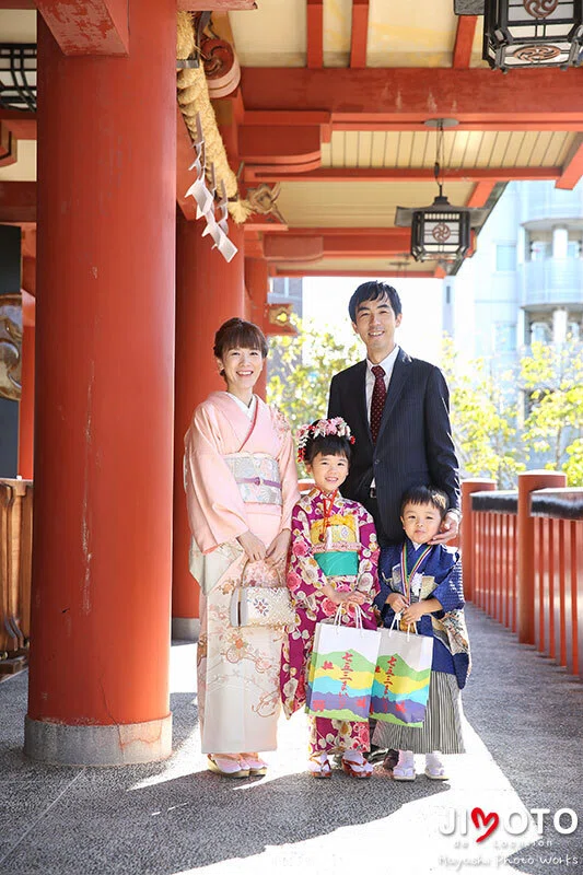 大阪の神社で七五三出張撮影