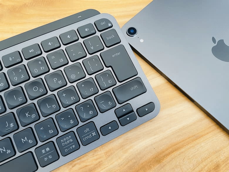 MX KEYS mini レビュー。打鍵音も動画で。使いやすいキー配列。卓上