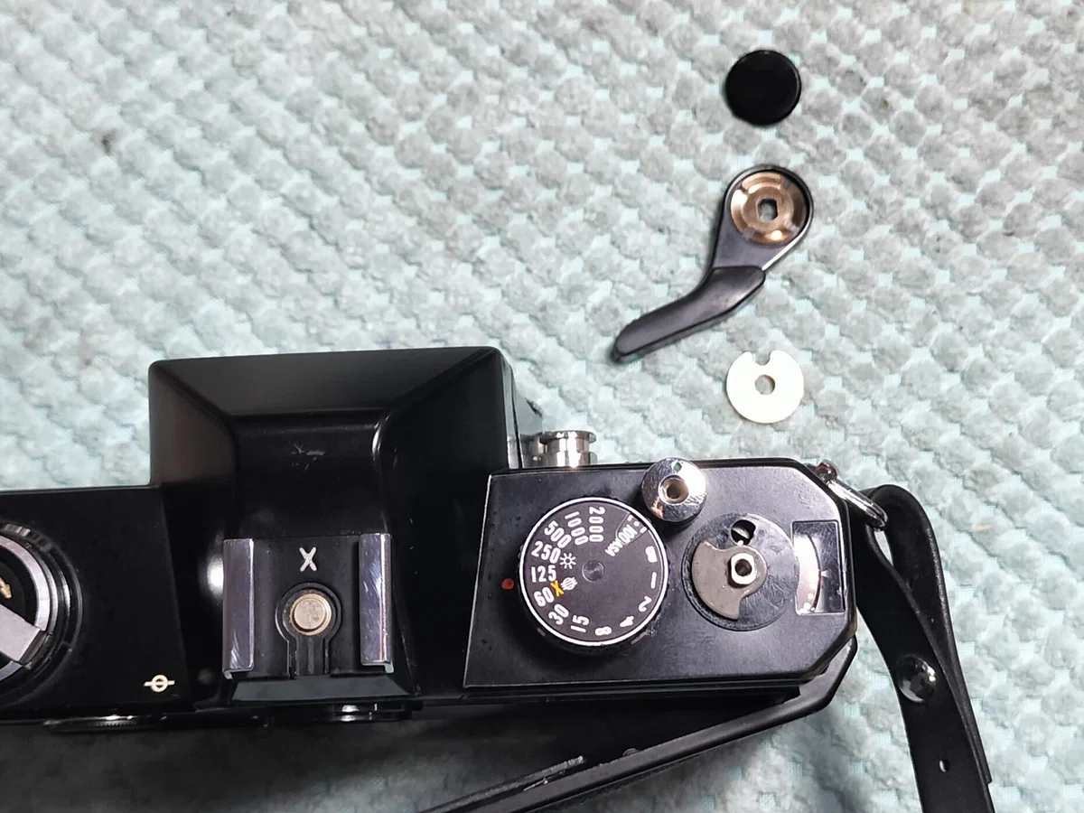 FUJICA ST801の分解｜フィルムカメラ修理のアクアカメラ