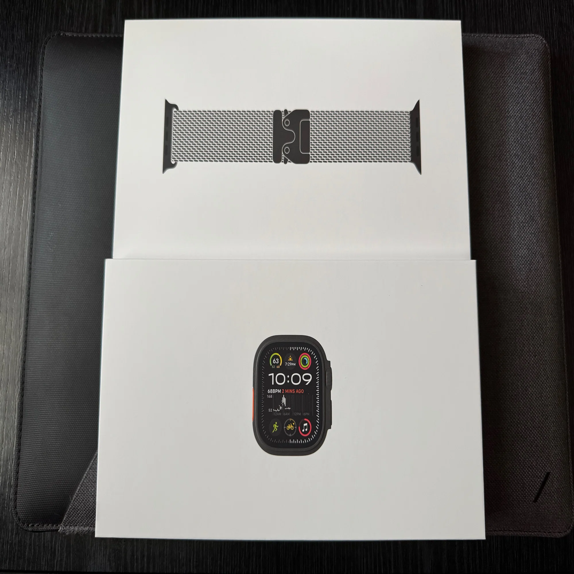 ブラックチタニウムのApple Watch Ultra 2が届きました｜けこぜろ