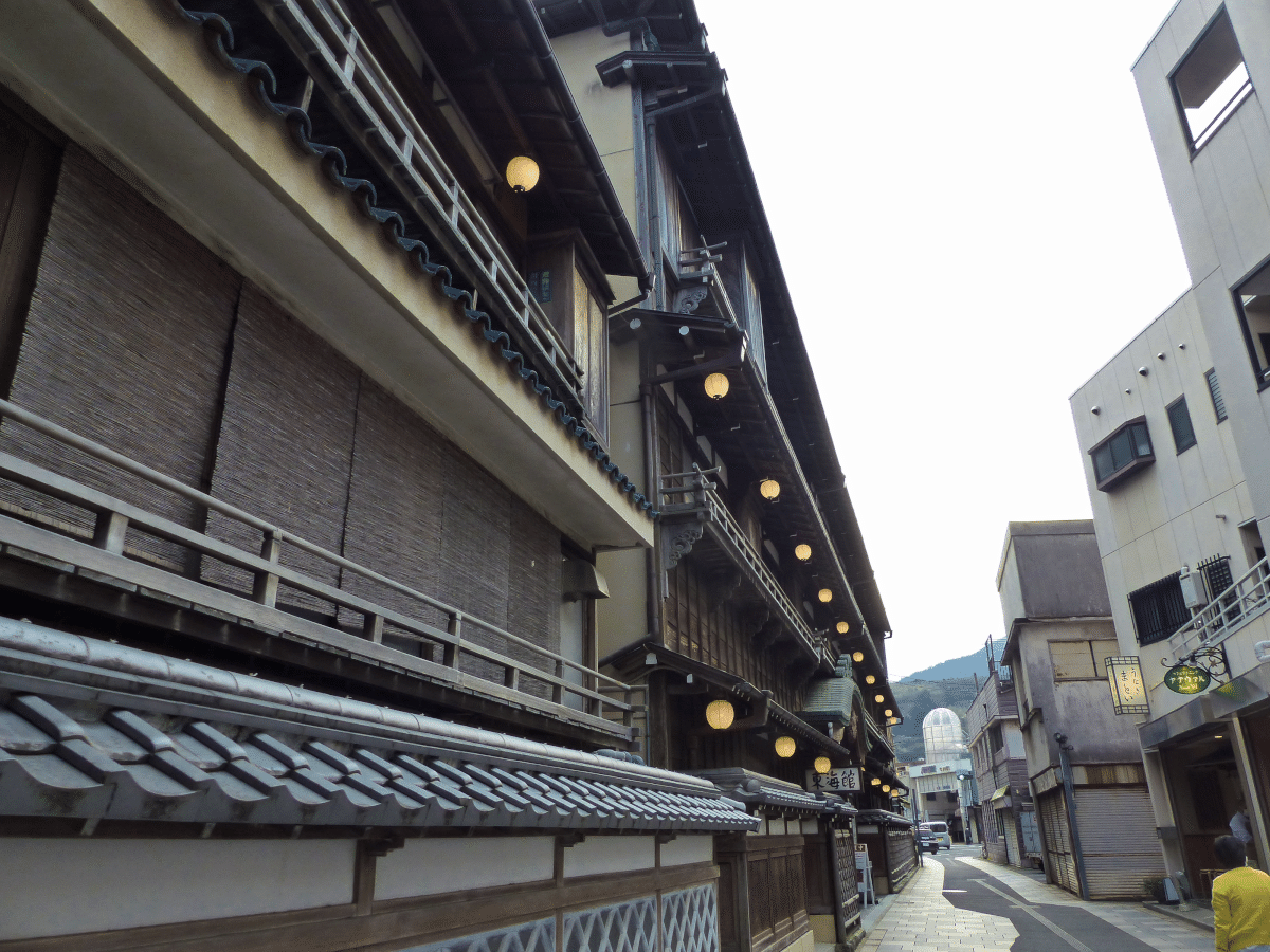 昼の伊東温泉「東海館」 - なにをいまさら…
