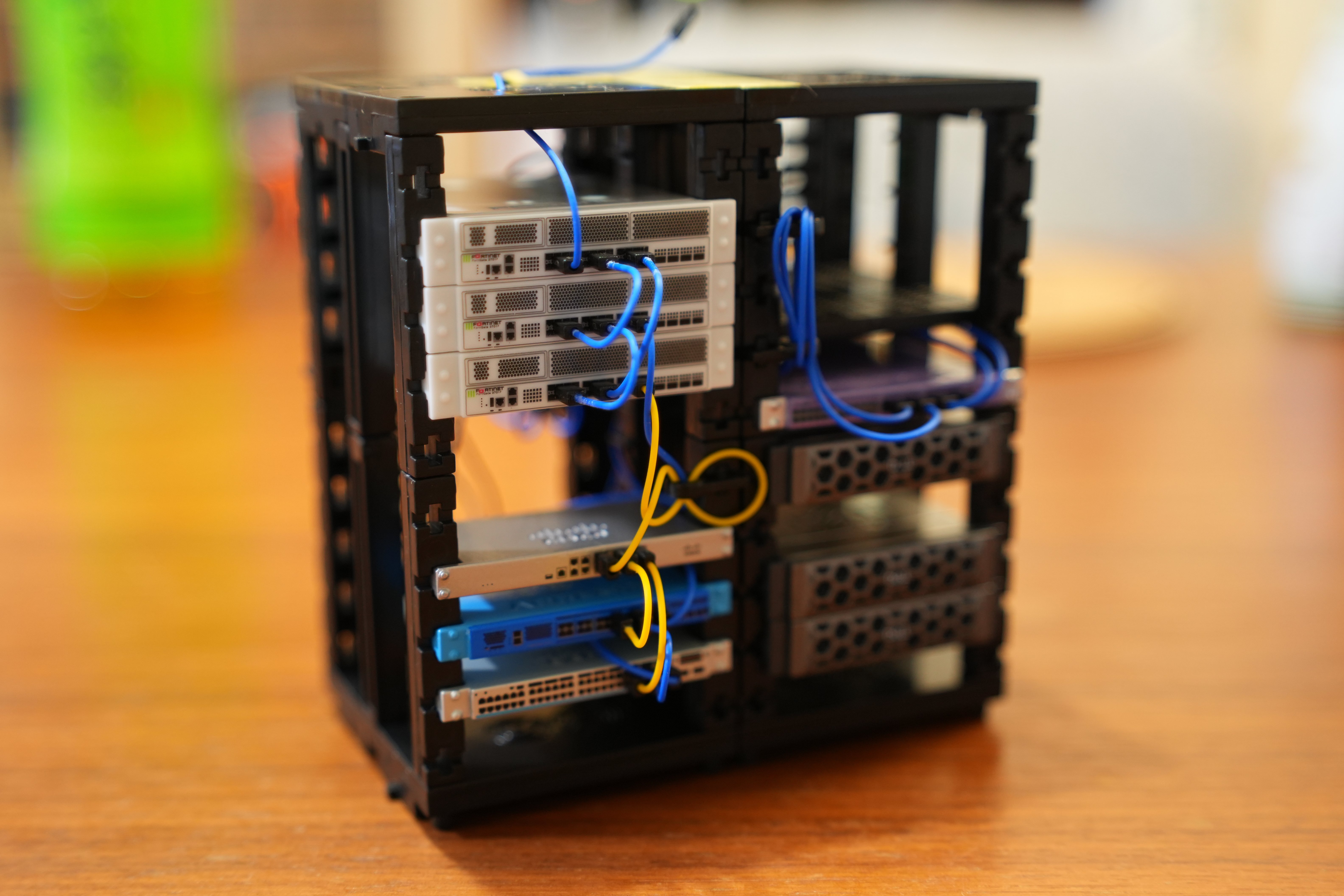 レビュー】手のひらネットワーク機器｜物欲名古屋人／サラリーマンYoutuber