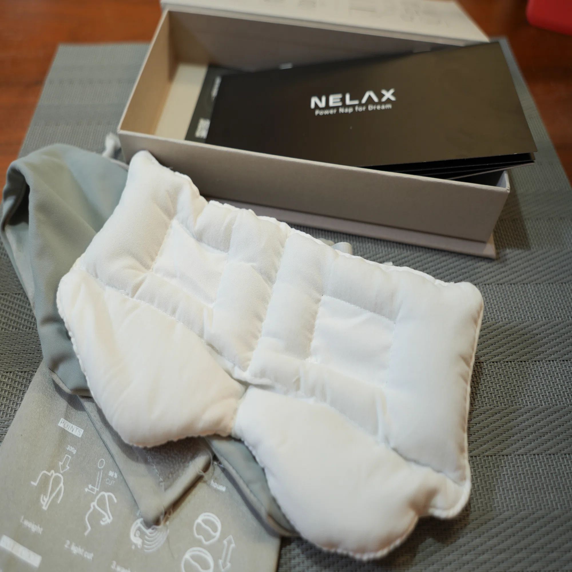 レビュー品】加重アイマスク NELAX｜物欲名古屋人／サラリーマンYoutuber