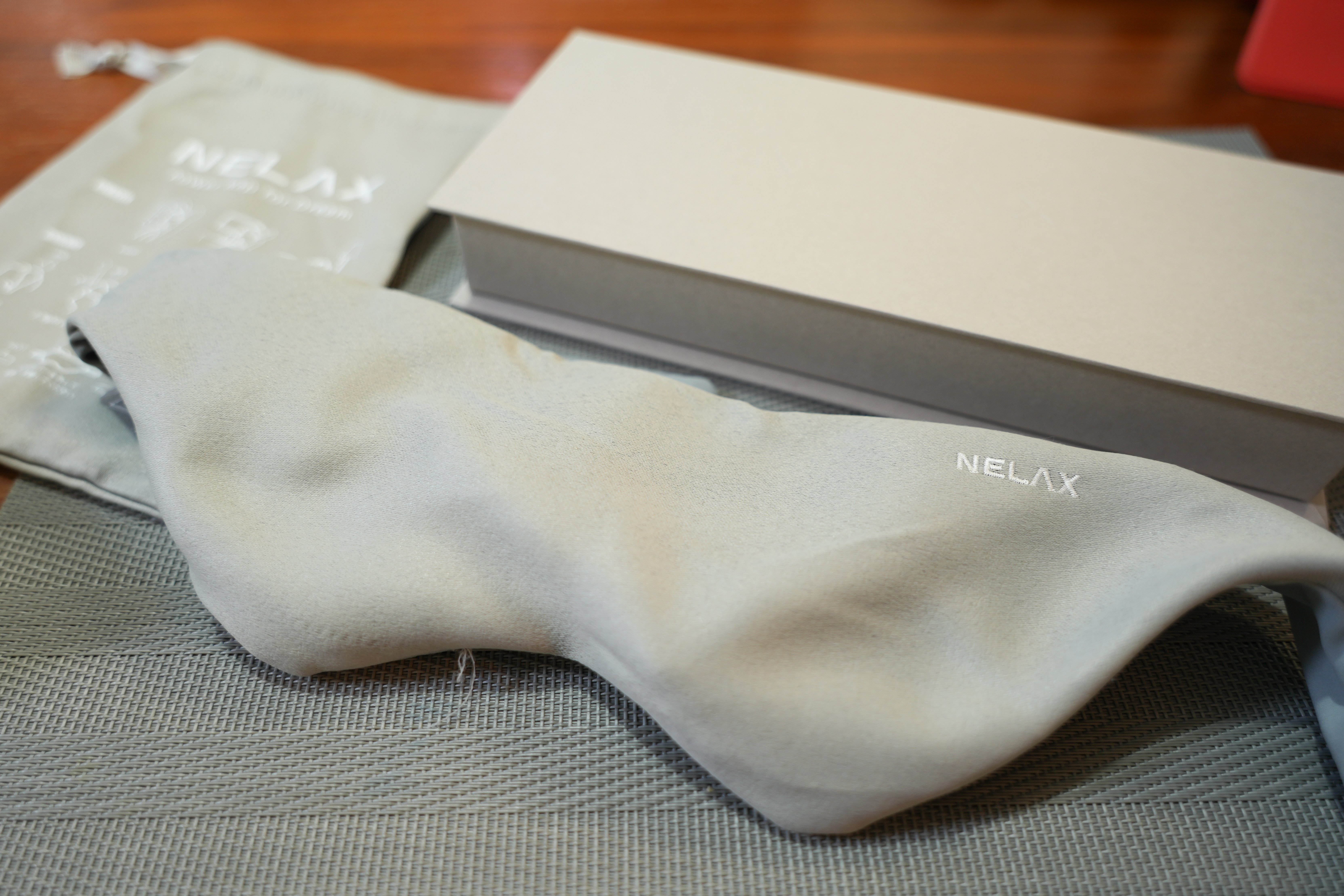 NELAX 加重アイマスク 　【新品】 NELAX 加重アイマスク めざましテレビ紹介☆【9月20日出荷予定】