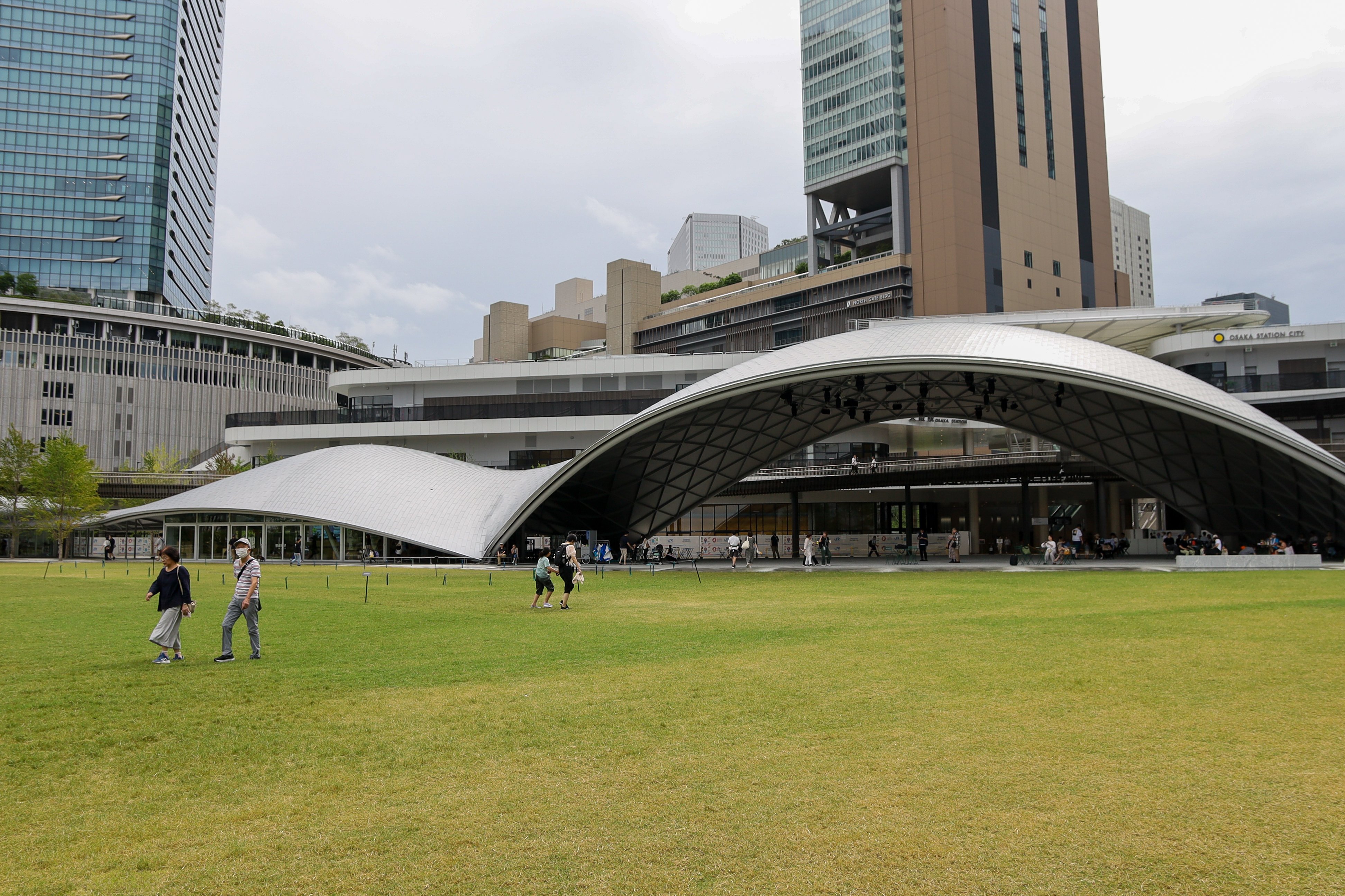 梅田屋 GRAND GREEN OSAKA～ロートハートスクエアうめきた｜Sawa～建築