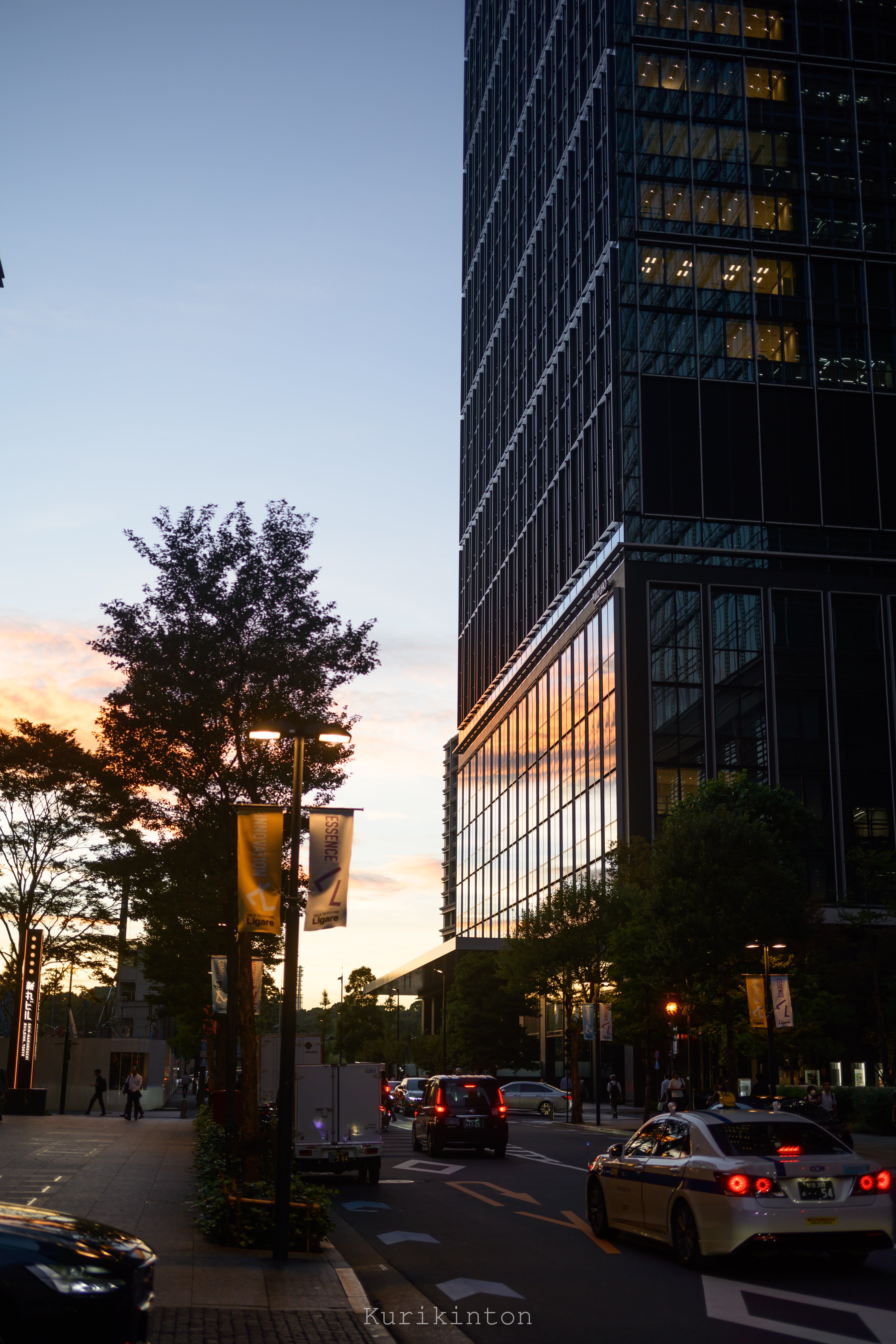 大手町・出張スナップ：NIKKOR Z 40mm f2｜栗きんとん