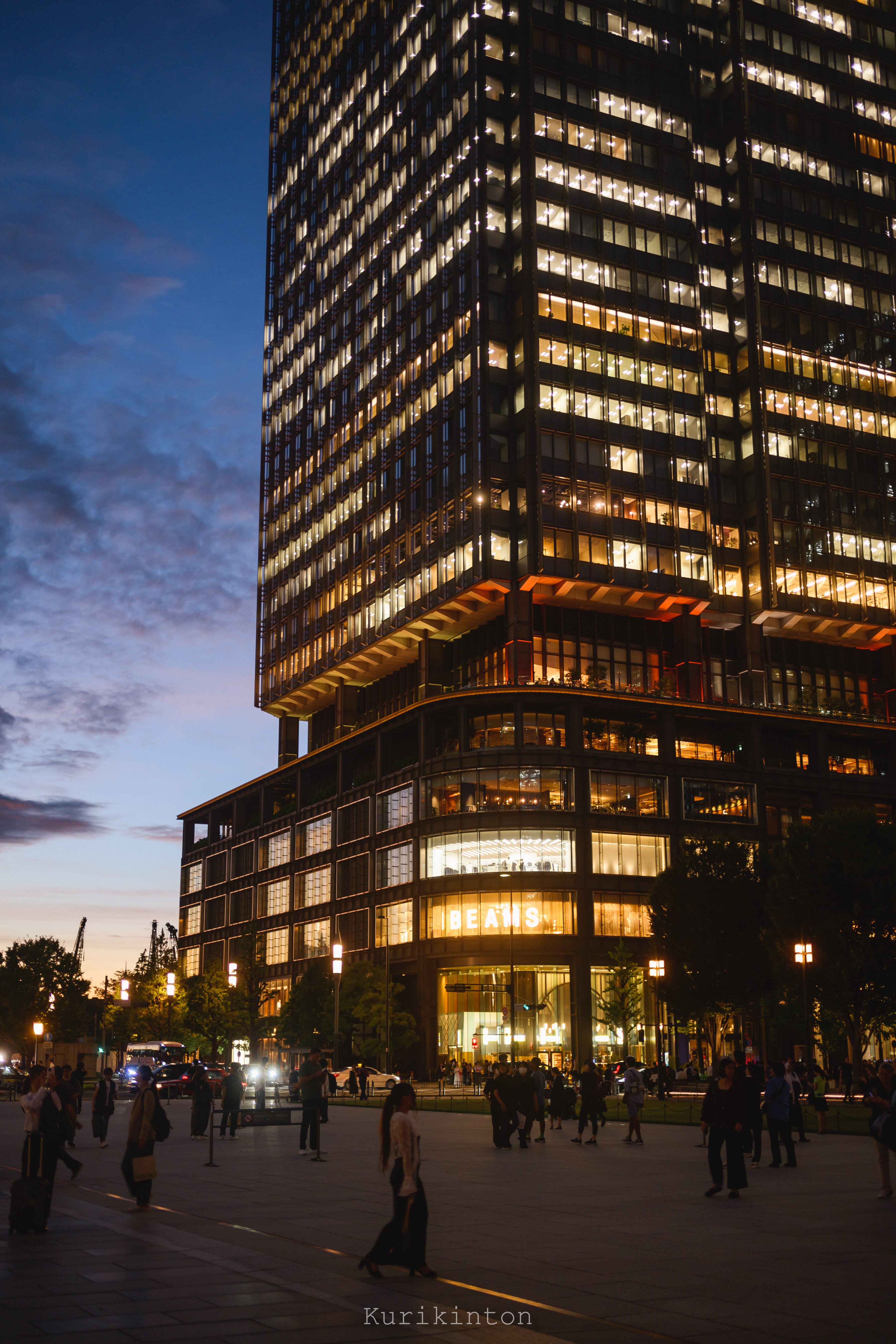 大手町・出張スナップ：NIKKOR Z 40mm f2｜栗きんとん