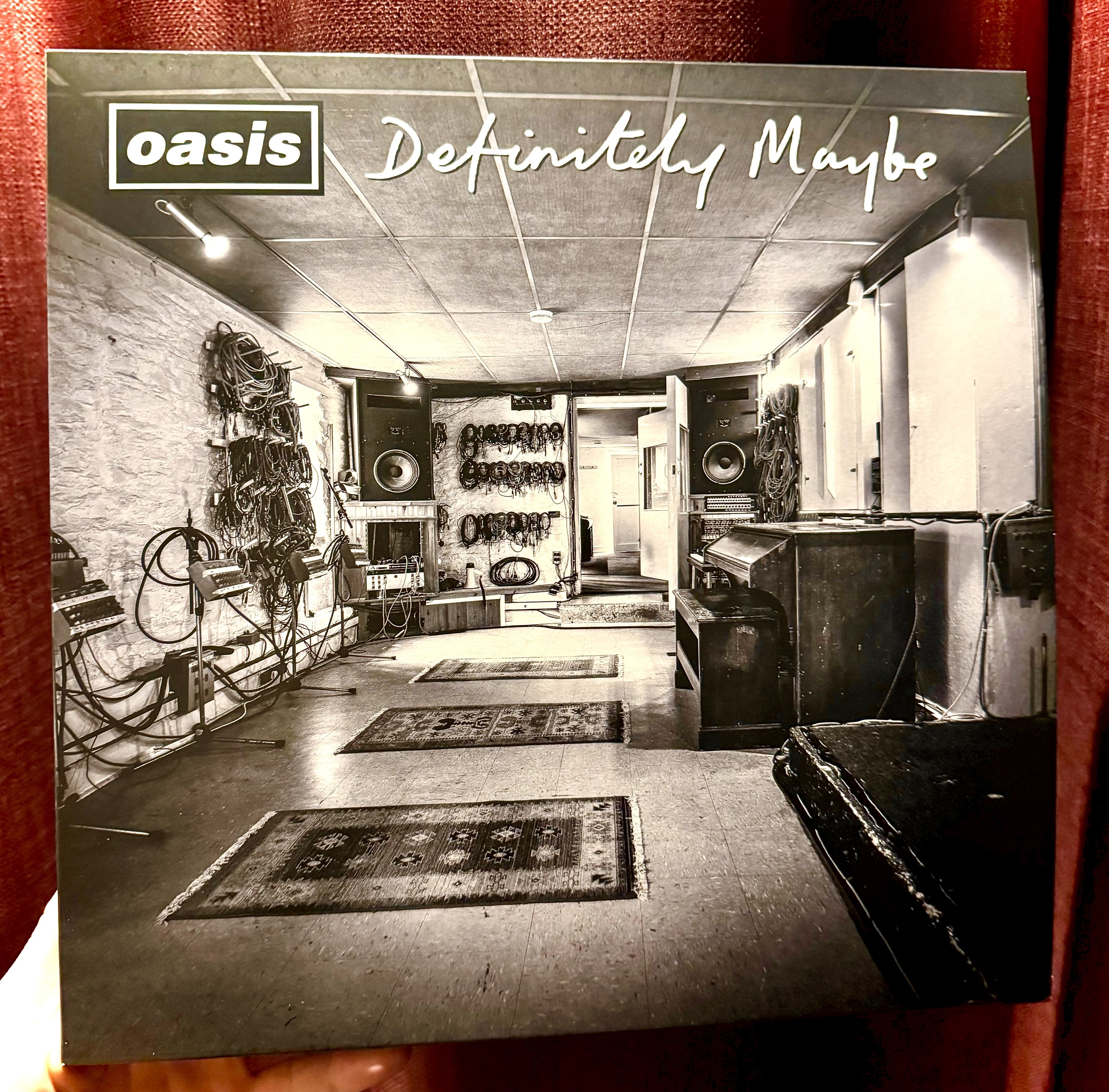 Oasis『Definitely Maybe』30周年記念限定盤 新品・未使用品 s-l400.jpg