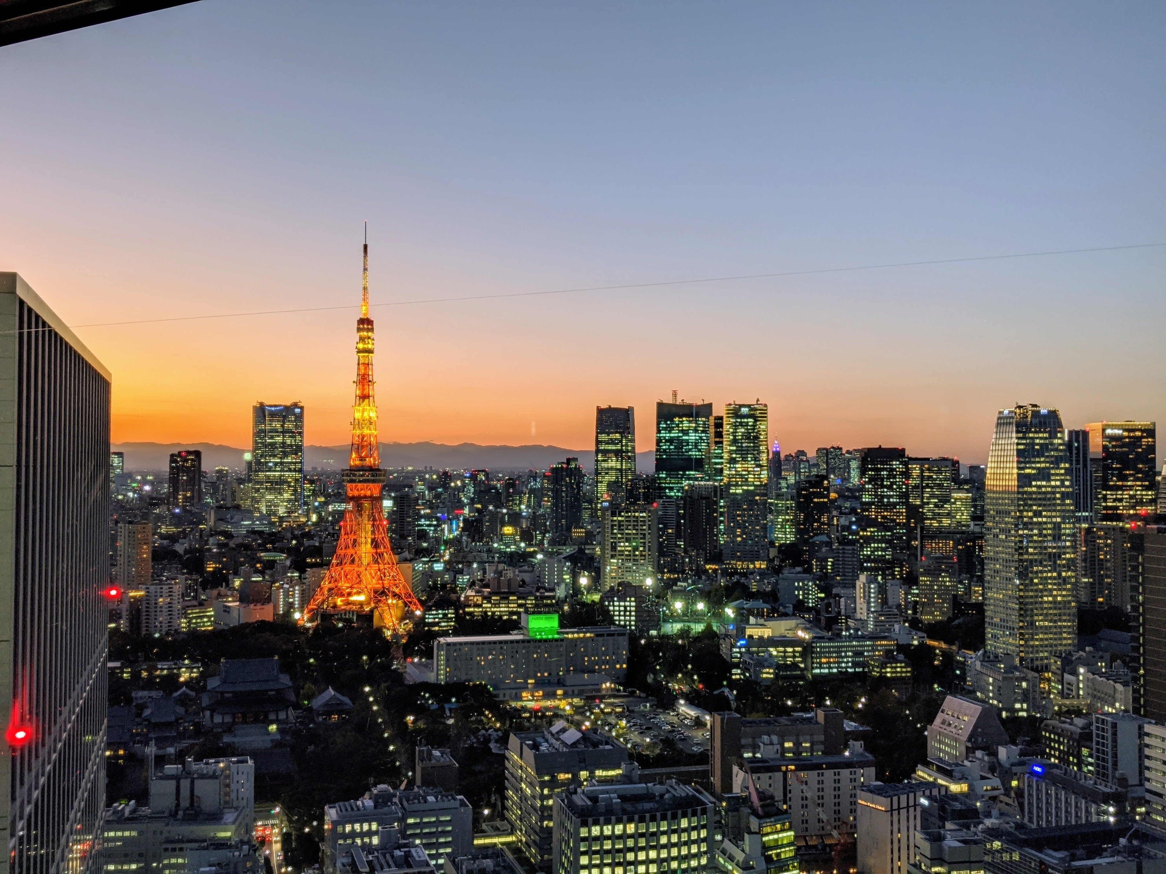 SHARP写真コンテスト受賞作品(建て替え前世界貿易センタービルからの景色) 浜松町世界貿易センタービルの思い出 | 私の趣味・COLUMN