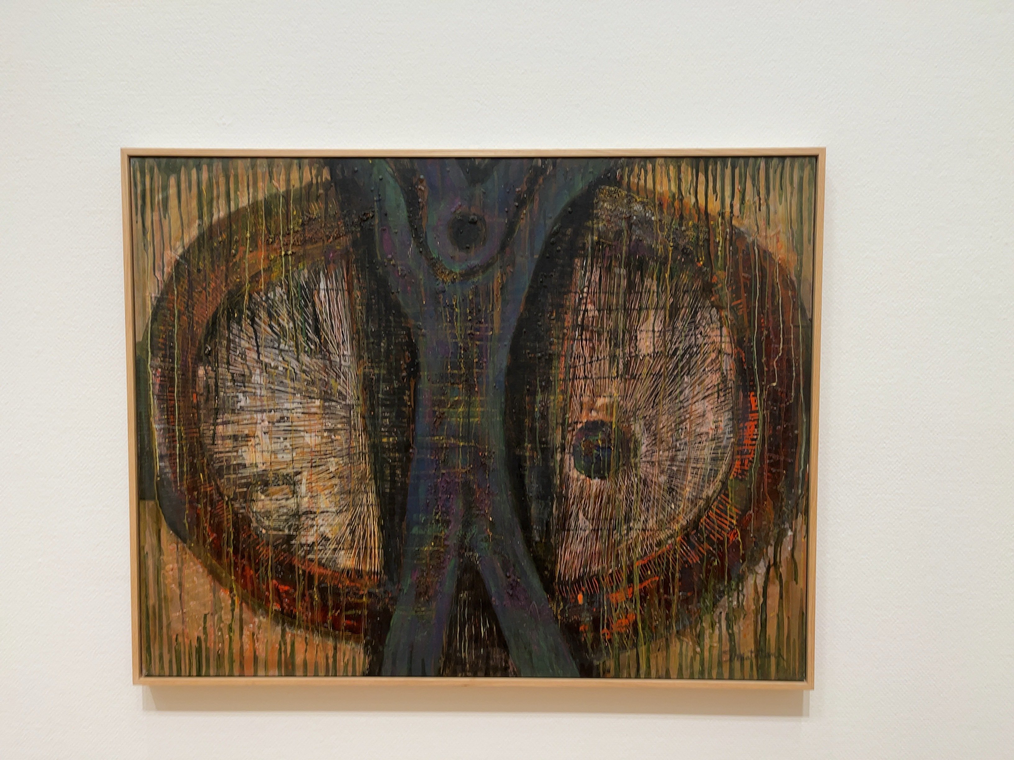 ボンドに宿る生命性（松谷武判）｜北枕