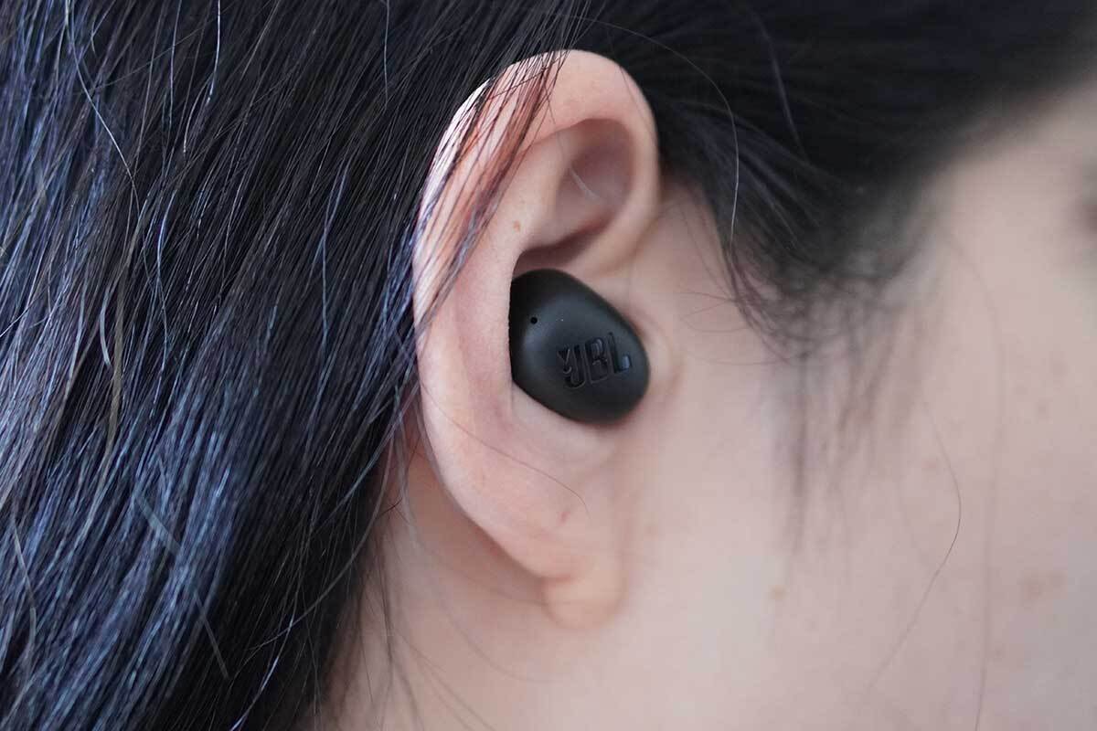 JBL「WAVE BUDS 2」を簡易レビュー！1万円以下のイヤホンなら