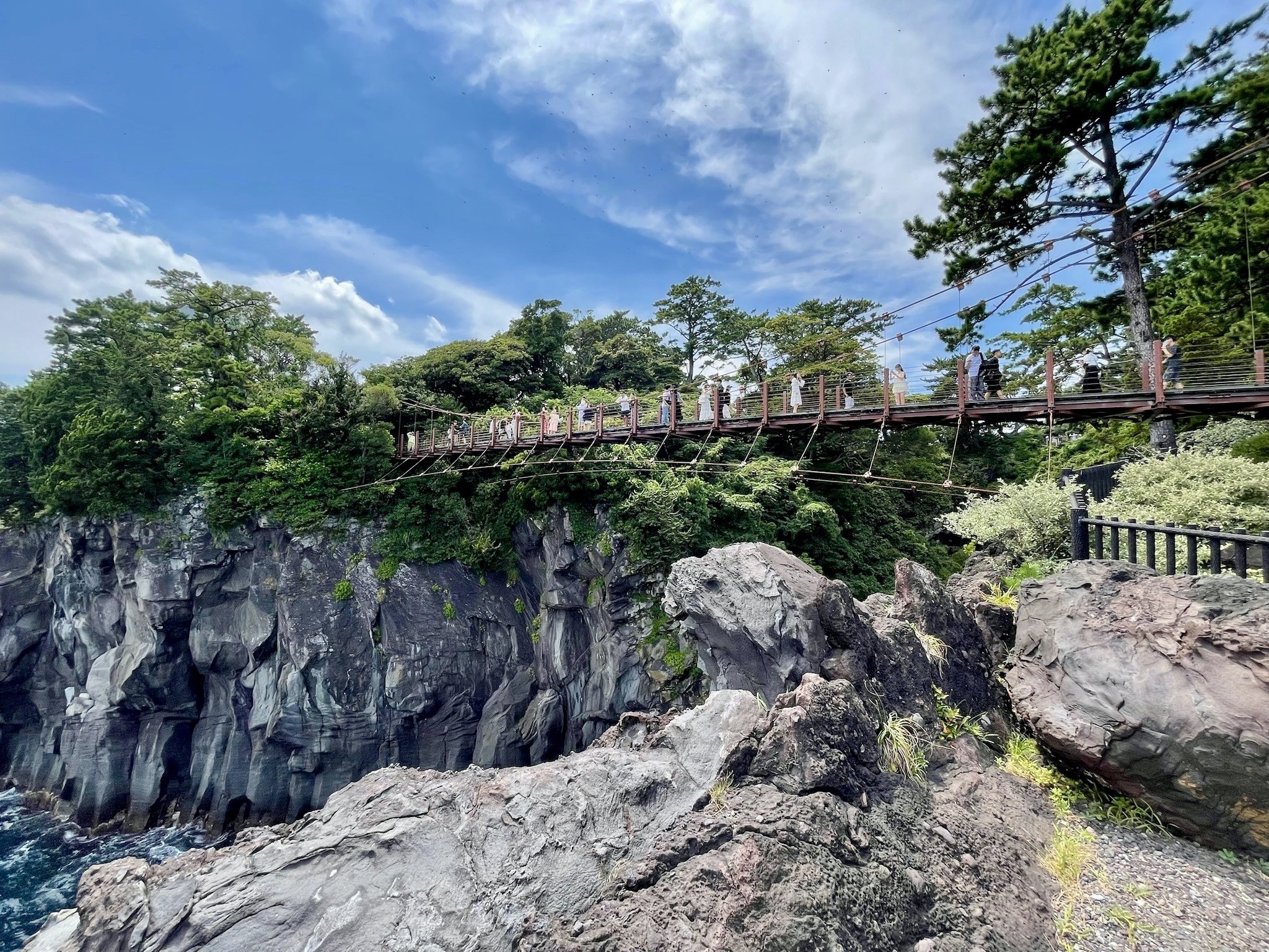 断崖絶壁の絶景・伊豆ジオパーク｜【城ヶ崎海岸】｜Tomo＠旅と美食の