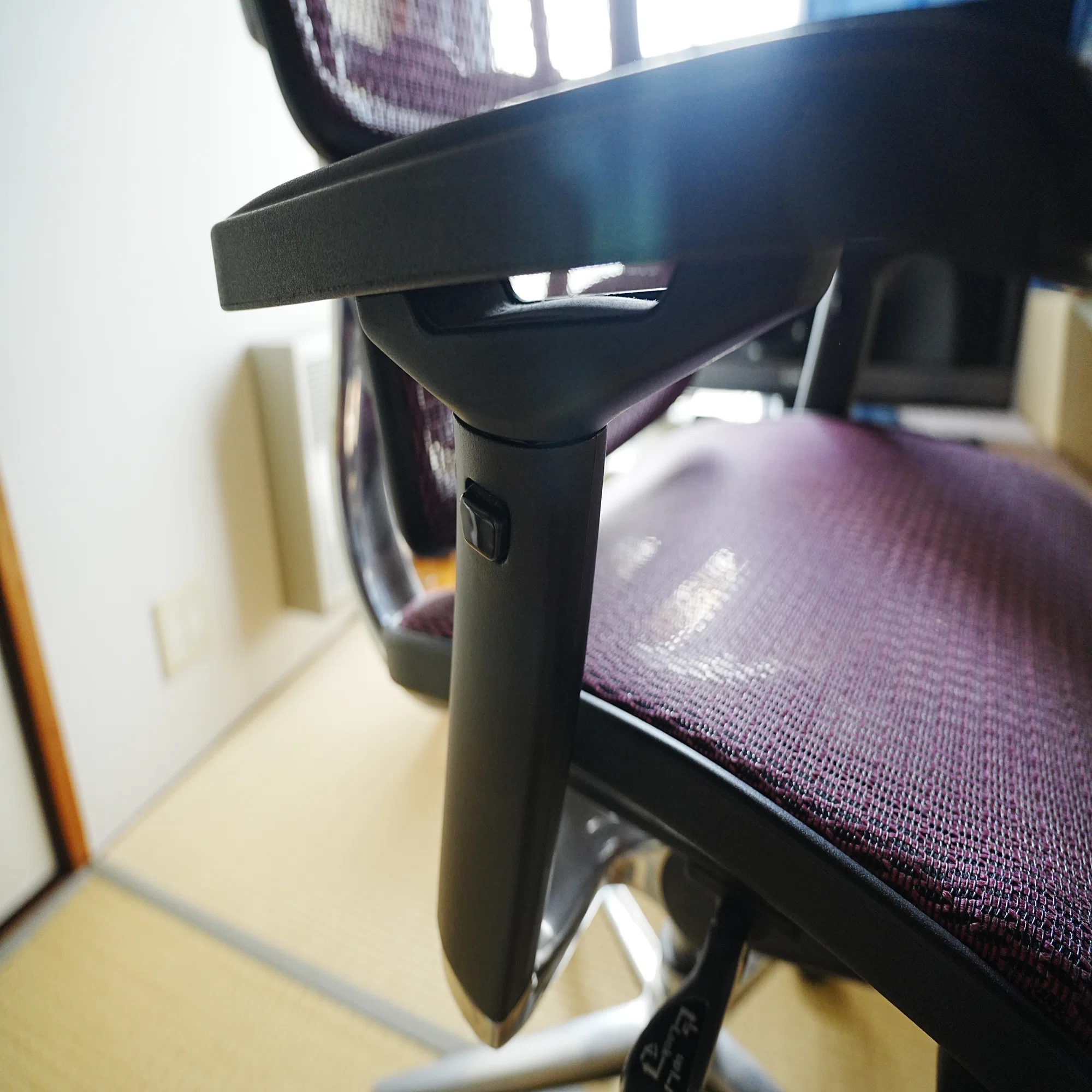 エルゴヒューマンは壊れやすいゴミ【買うな】高級オフィスチェアの後悔 