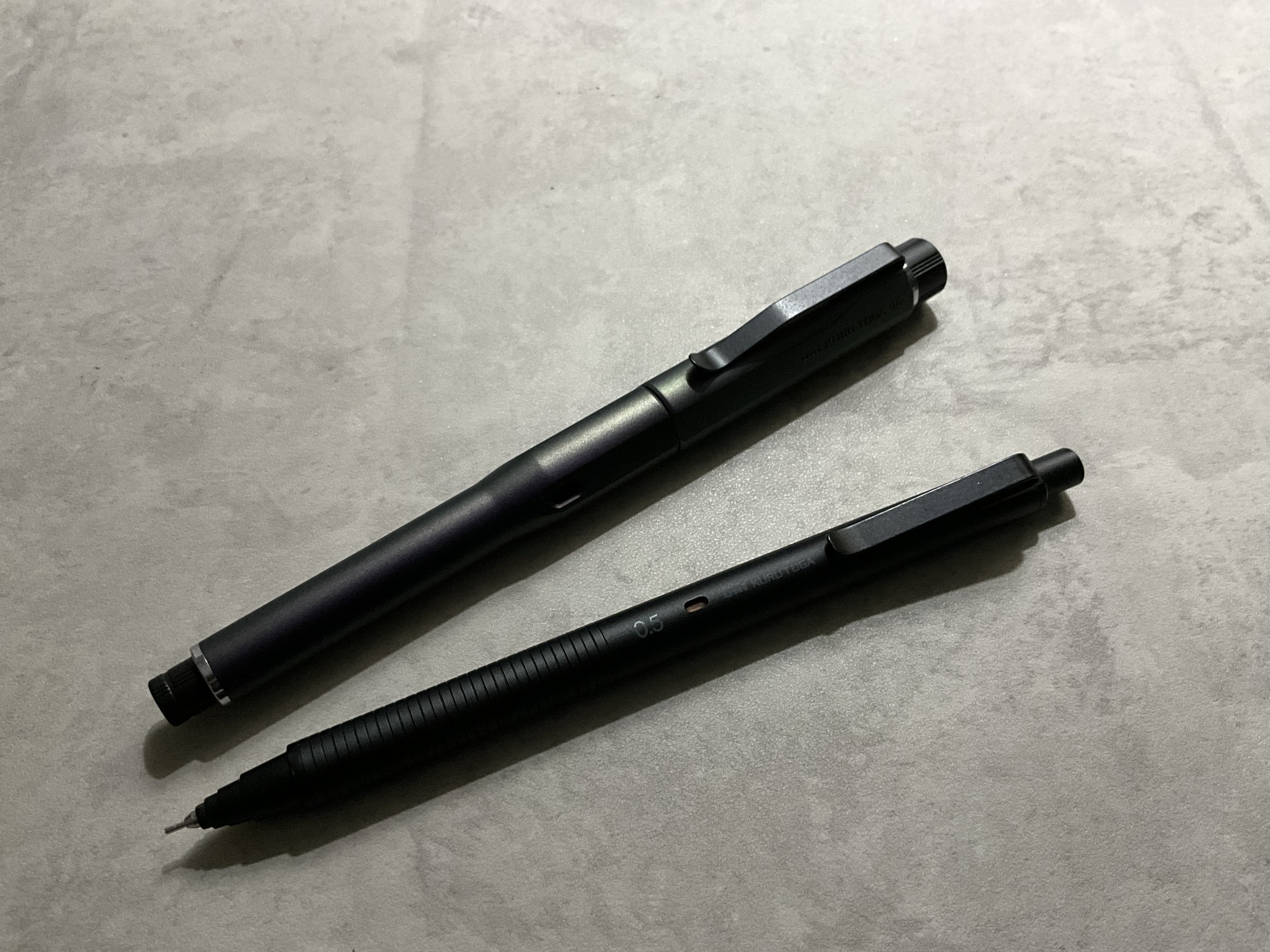 実はコストカットの塊？】uni KURUTOGA metal 偏見レビュー｜Tola