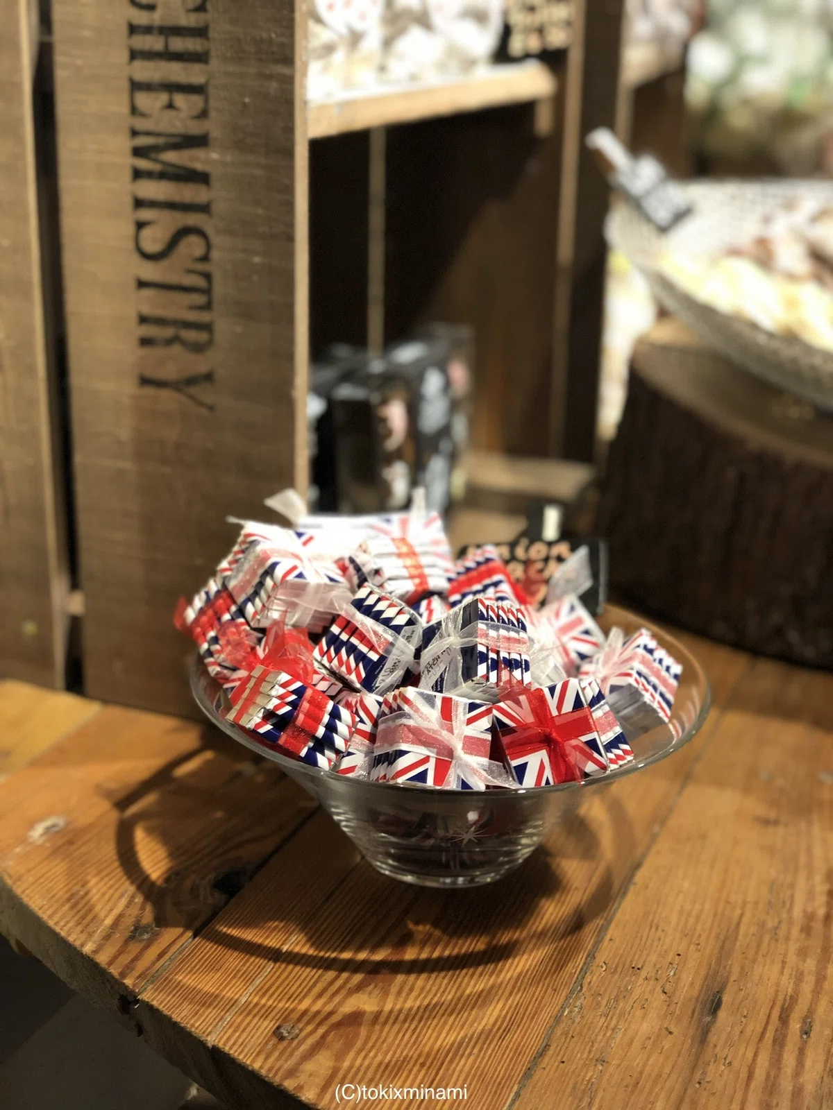 イギリス イングランド 英国 レイコック Lacock お土産 チョコレート ユニオンジャック カントリーサイド コッツウォルズ Cotswolds