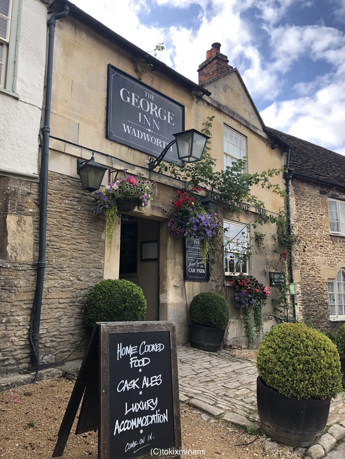 イギリス イングランド 英国 レイコック Lacock 街並み 民宿 おしゃれ カントリーサイド コッツウォルズ Cotswolds