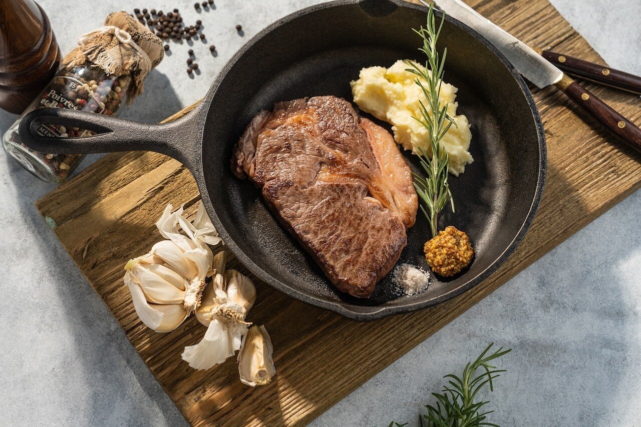 天然ライブロック　リブロースステーキ 天然ライブロック リブロースステーキ