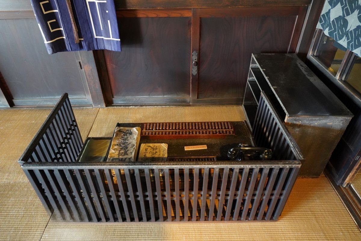 算盤付き硯箱帳場和骨董品