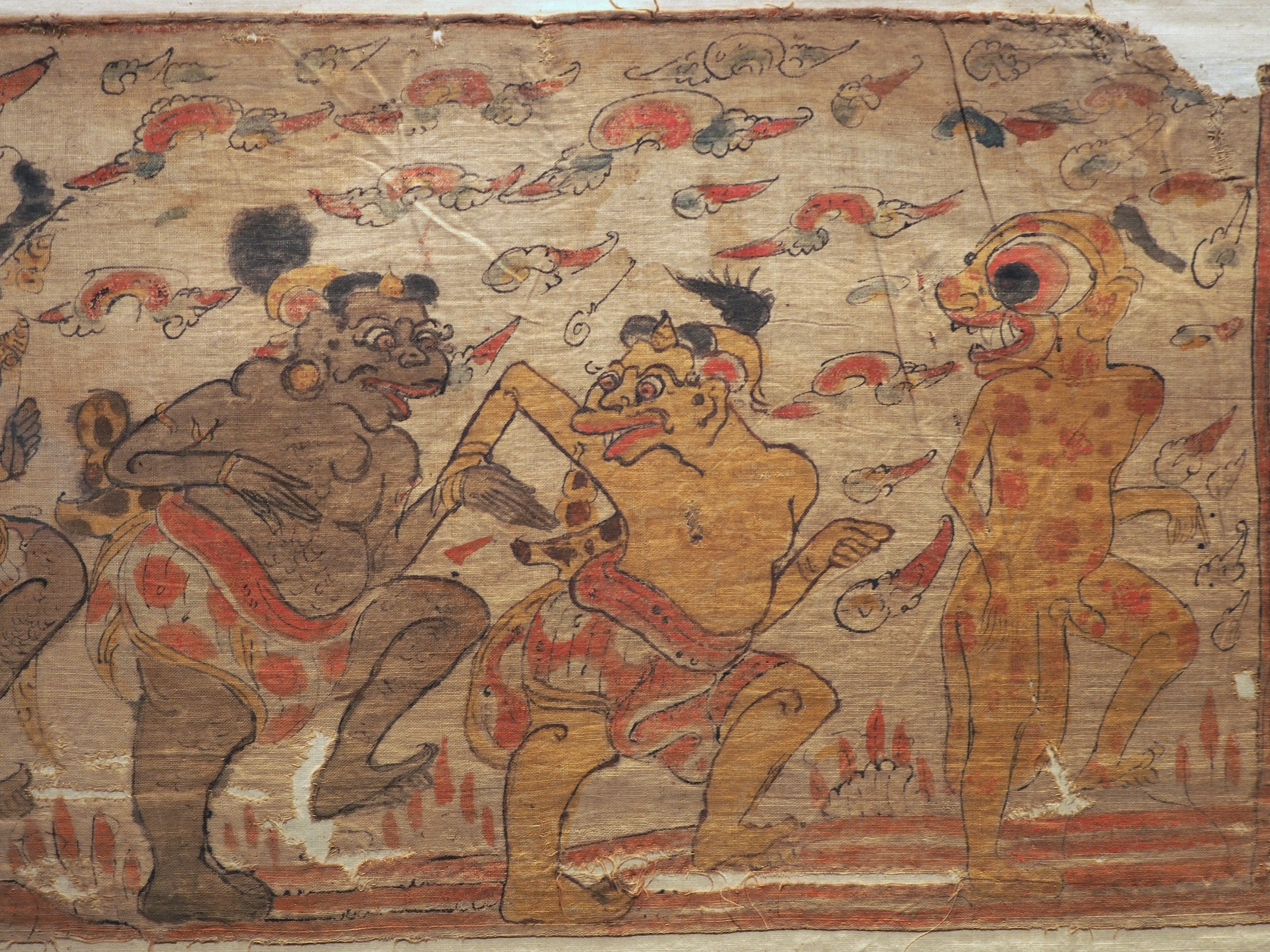 バリ島で描かれた色彩豊かでガチャガチャと楽しげな壁飾り……@トーハク